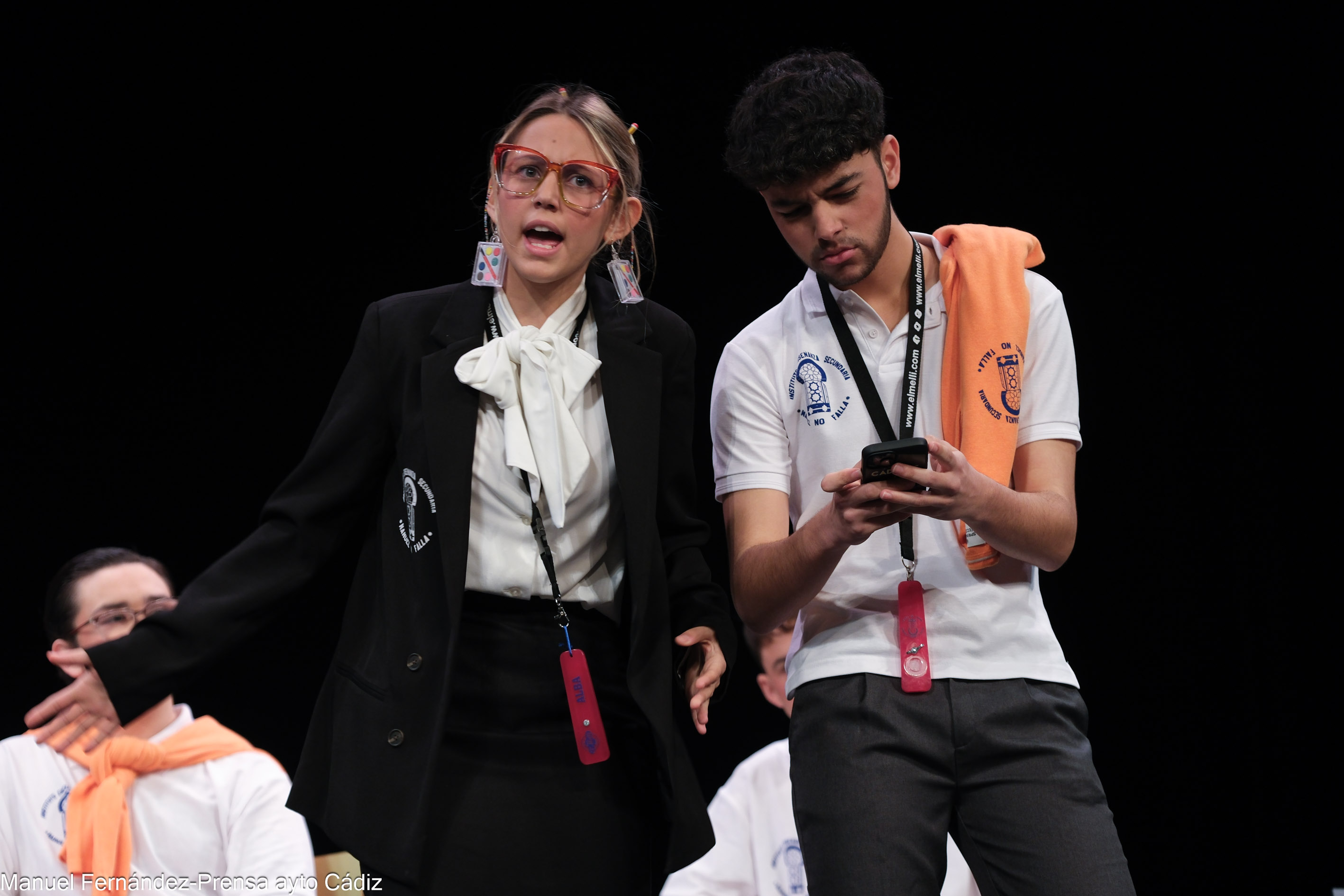 Cuarteto juvenil, La señorita Candelaria y tres niños de secundaria - Semifinales