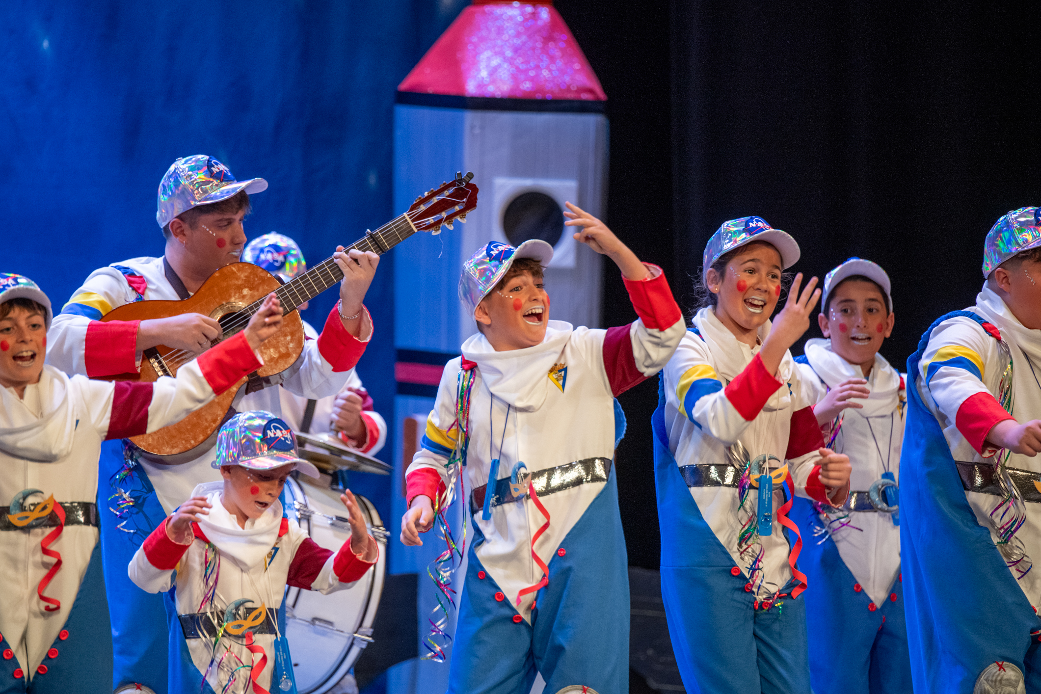 Chirigota infantil, Si tú quieres ser feliz... - Semifinal