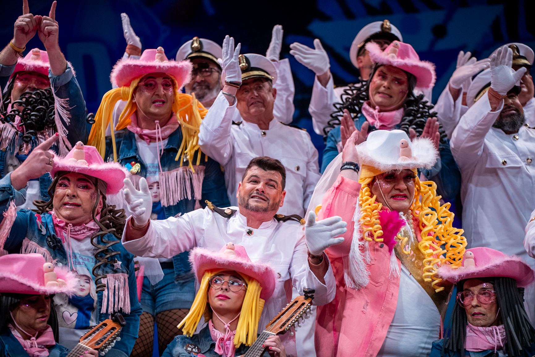 Coro, Este coro es la polla - Preliminares