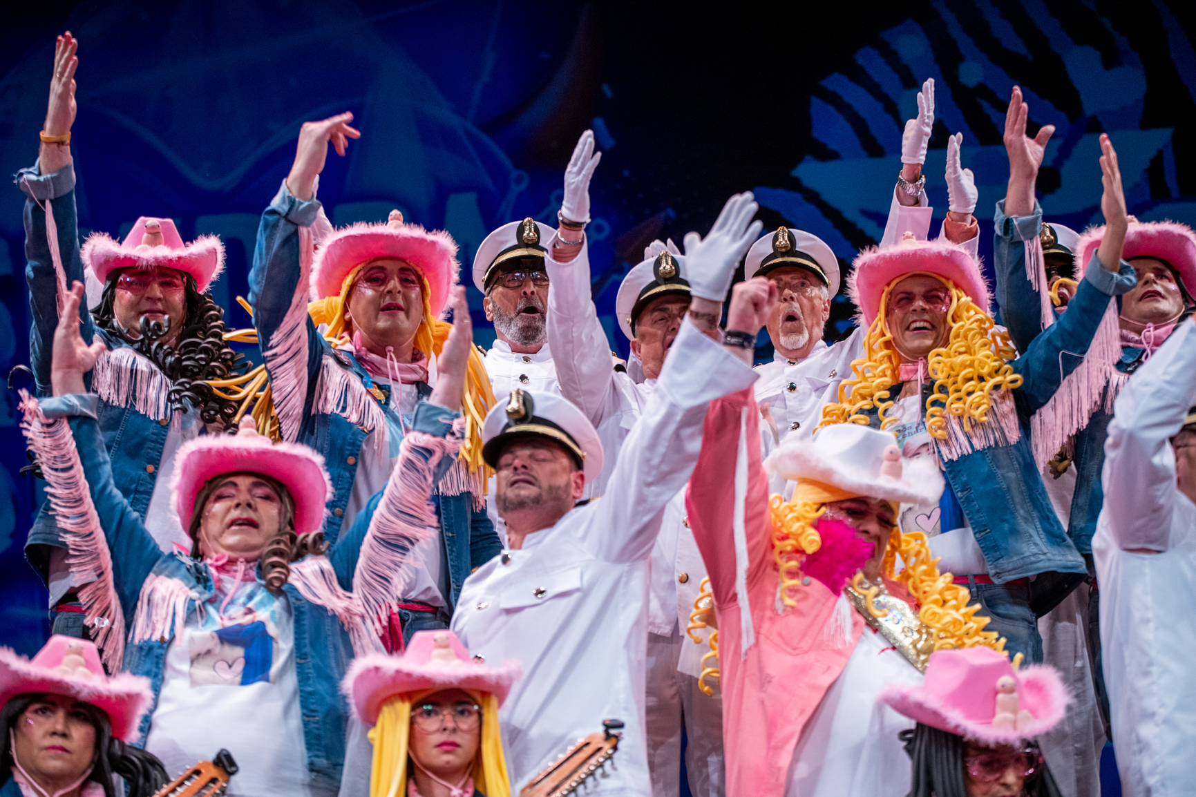 Coro, Este coro es la polla - Preliminares