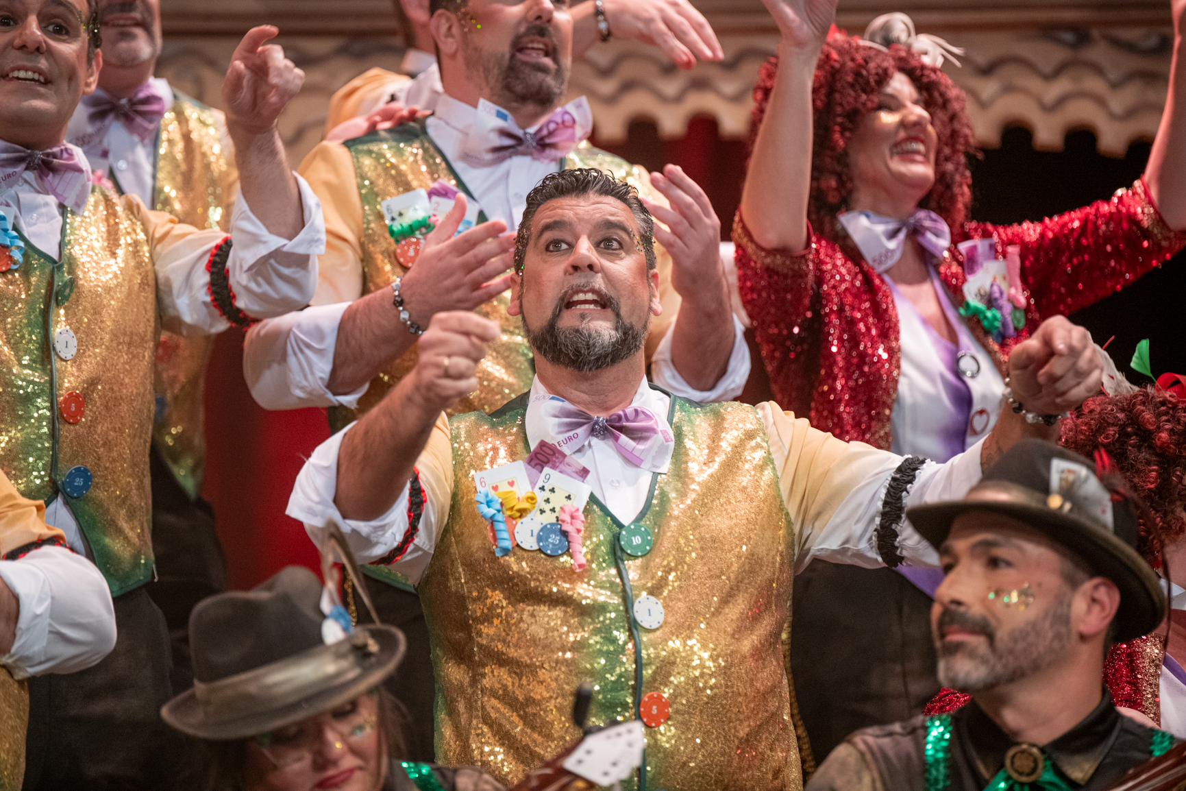 Coro, La suerte de Cádiz - Preliminares