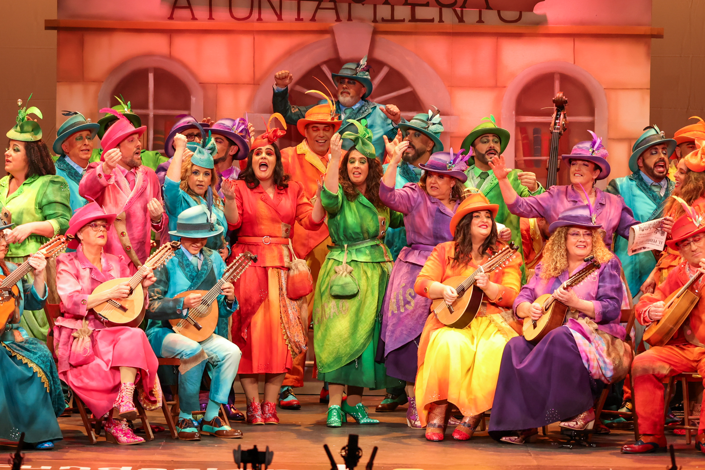 Coro, La ciudad perfecta - Preliminares