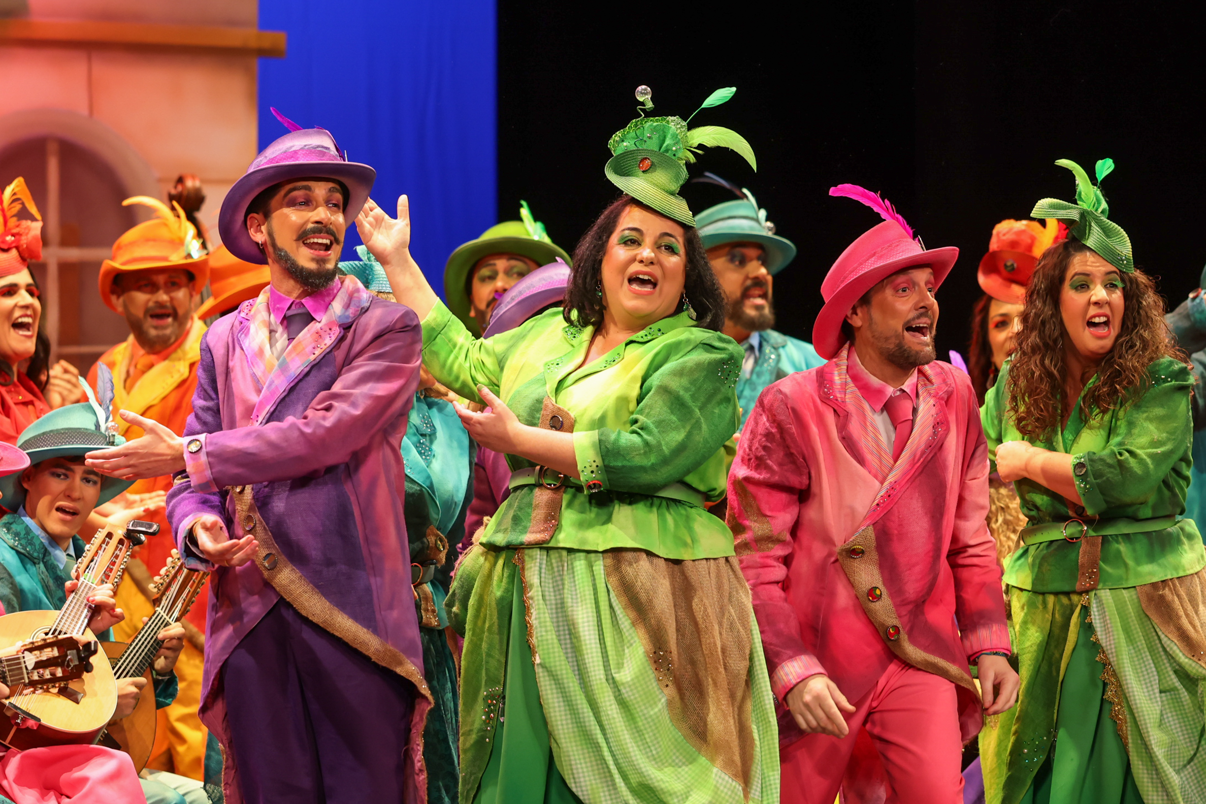 Coro, La ciudad perfecta - Preliminares