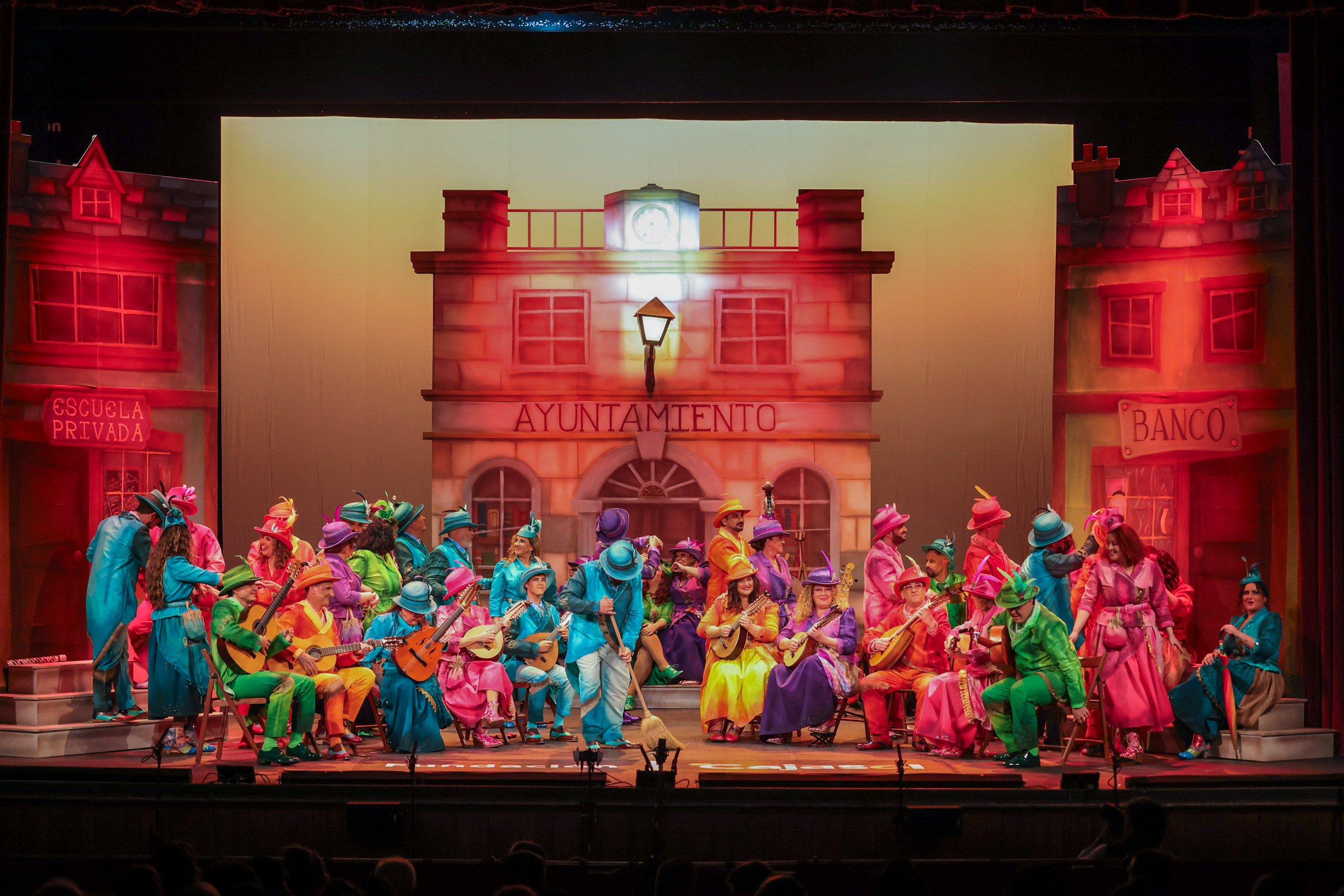 Coro, La ciudad perfecta - Preliminares