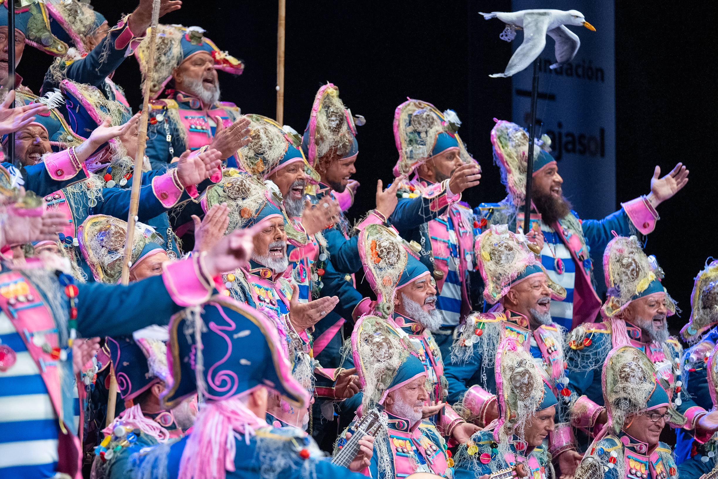 Coro, Los mentirosos - Cuartos