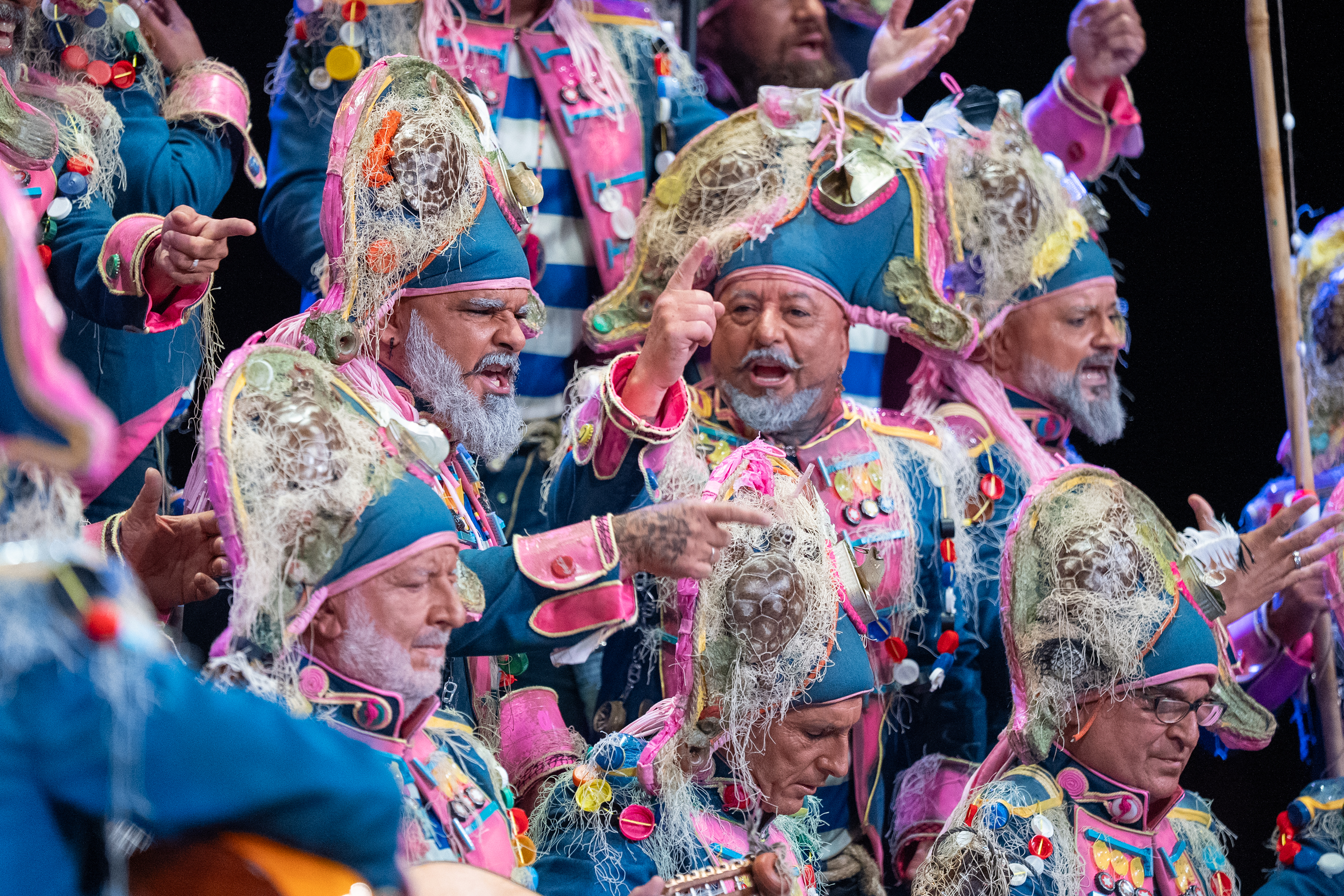 Coro, Los mentirosos - Cuartos