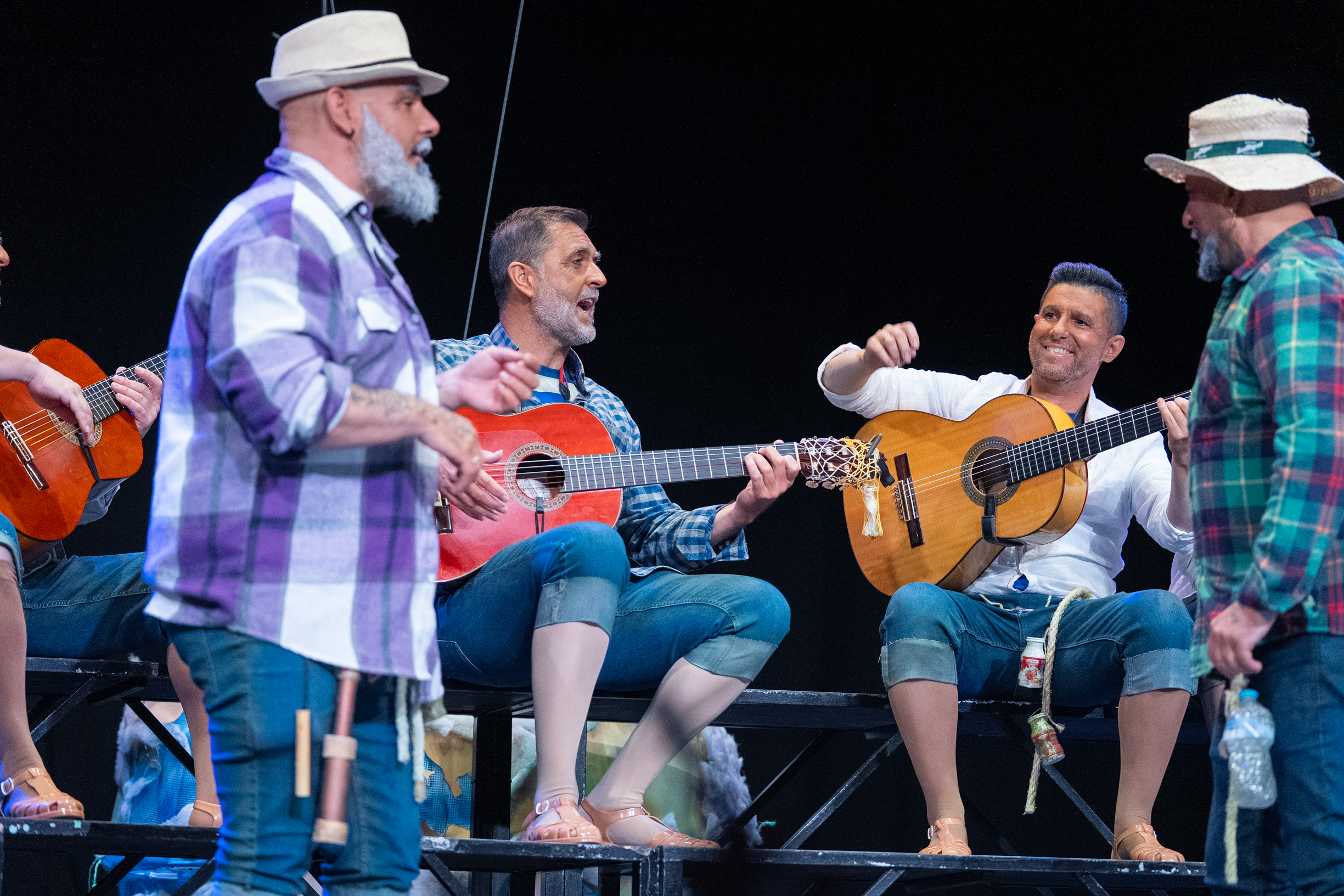 Coro, Los mentirosos - Cuartos