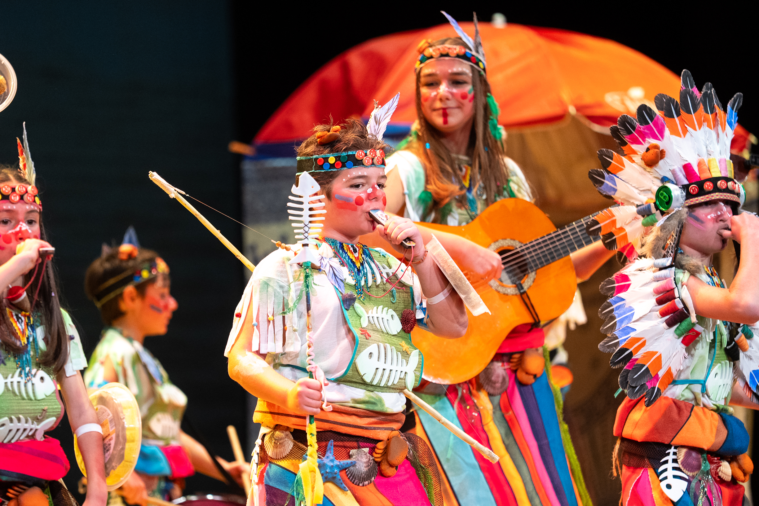 Chirigota, Los pieles rojas de la Caleta - Semifinal