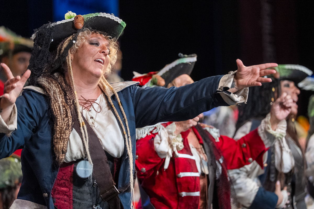 Coro, Al garete - Preliminares