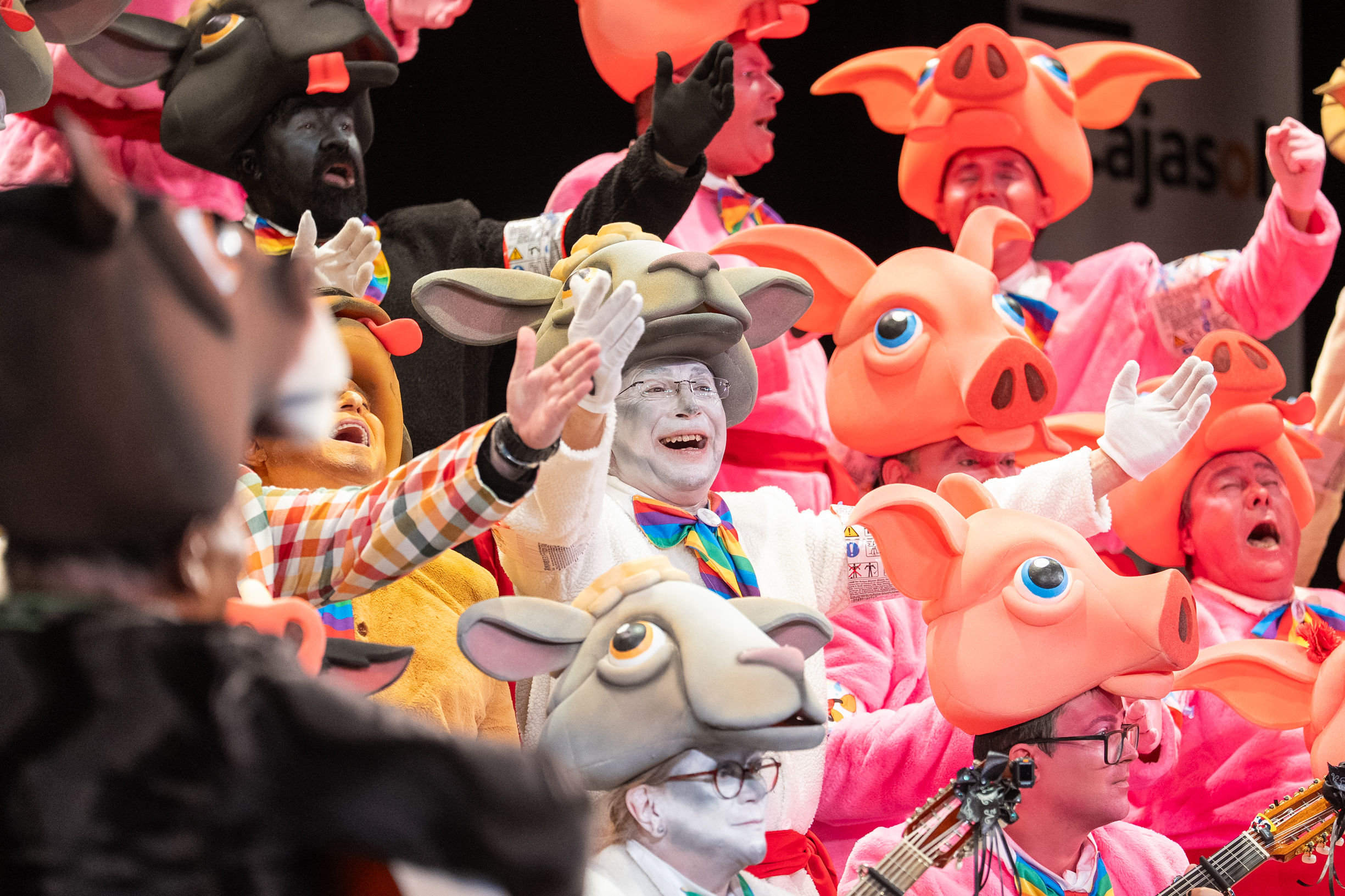 Reacciones - Coro, ¡Qué pechá de paja! - Cuartos