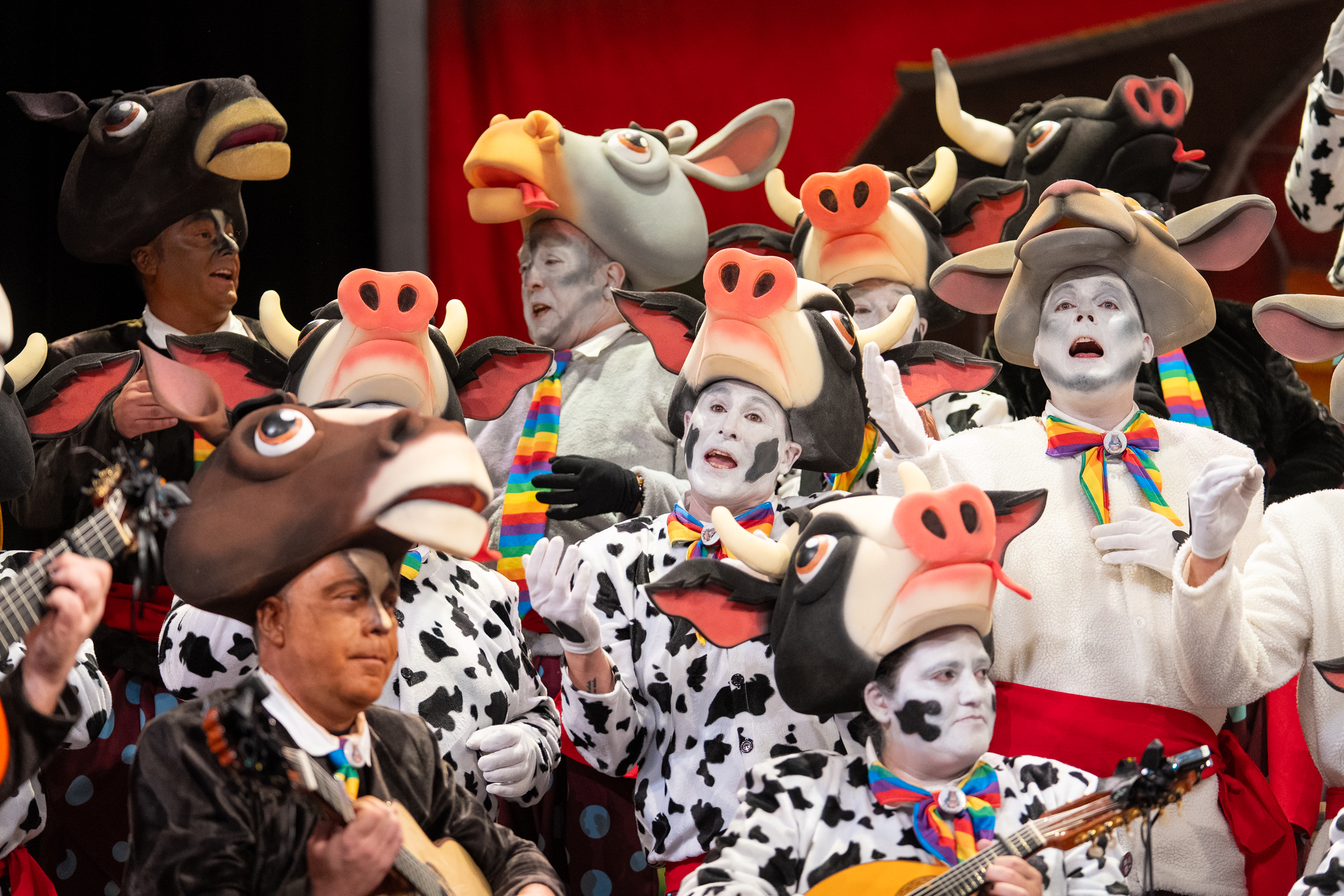 Reacciones - Coro, ¡Qué pechá de paja! - Cuartos