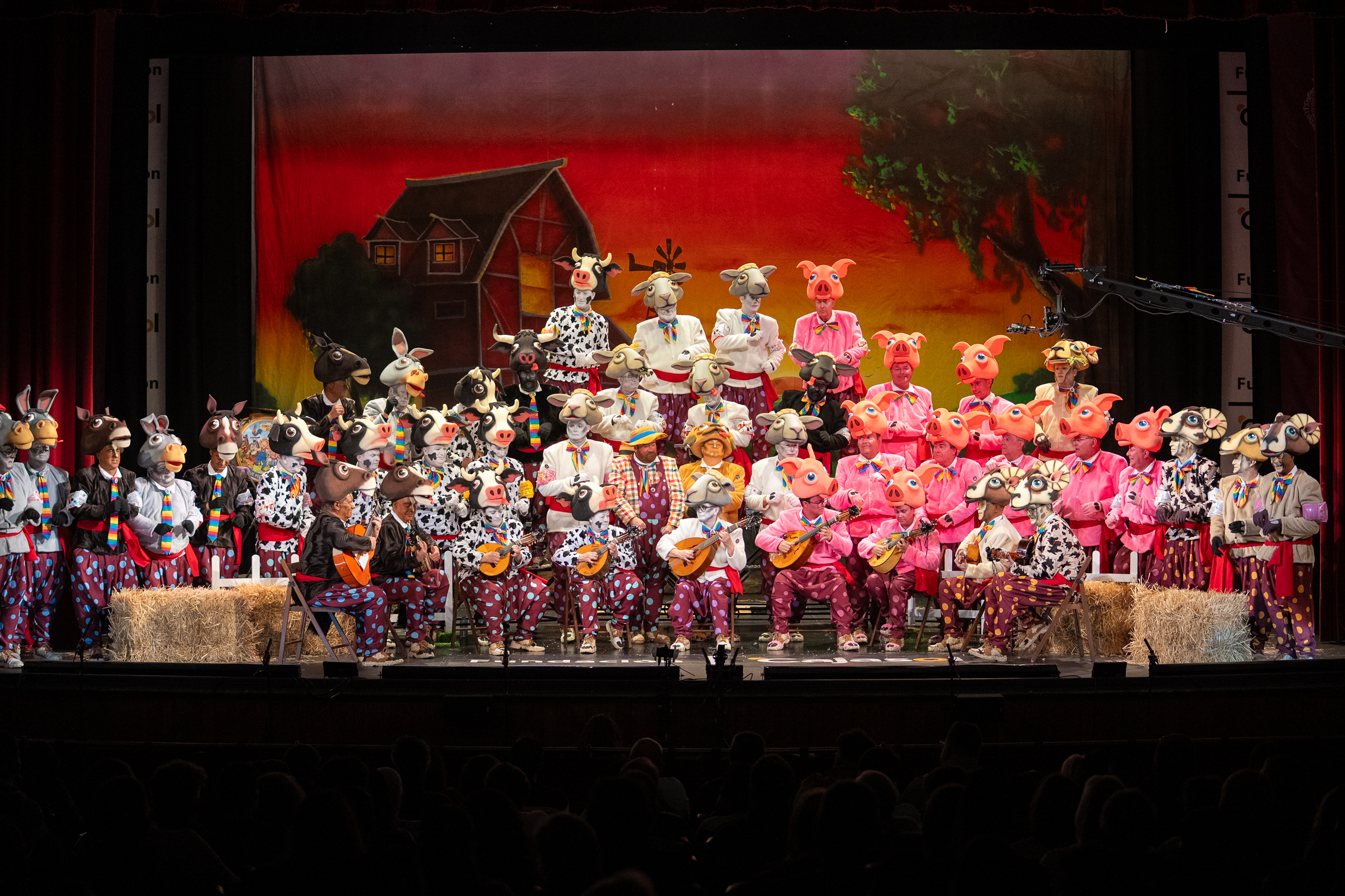 Reacciones - Coro, ¡Qué pechá de paja! - Cuartos
