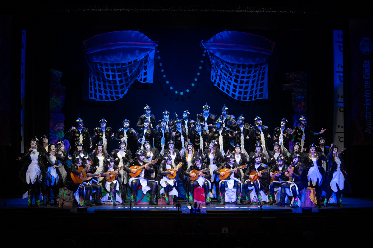 Coro, Las Gladitanas - Preliminares