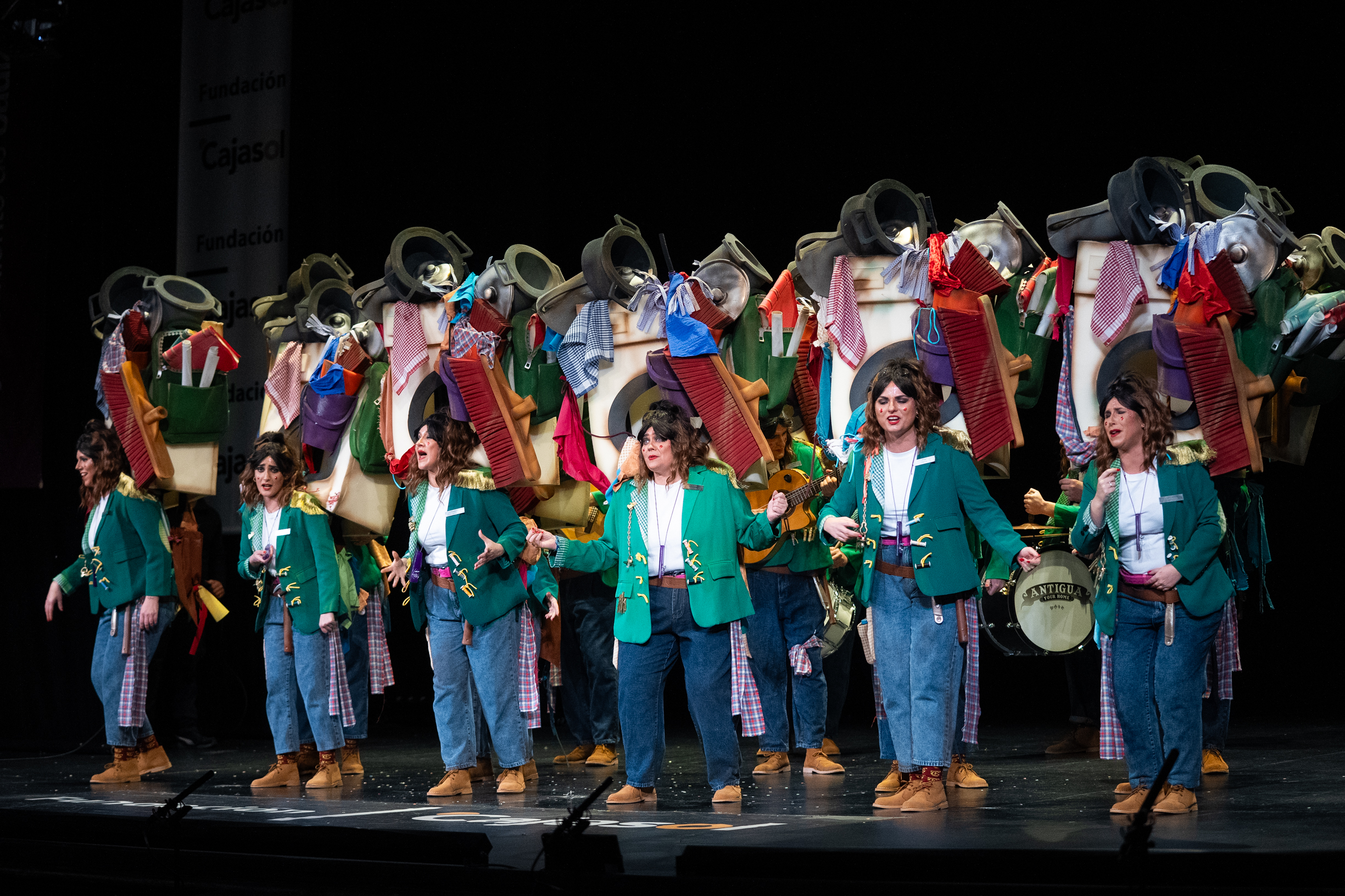 Comparsa, Las jorobadas - Cuartos