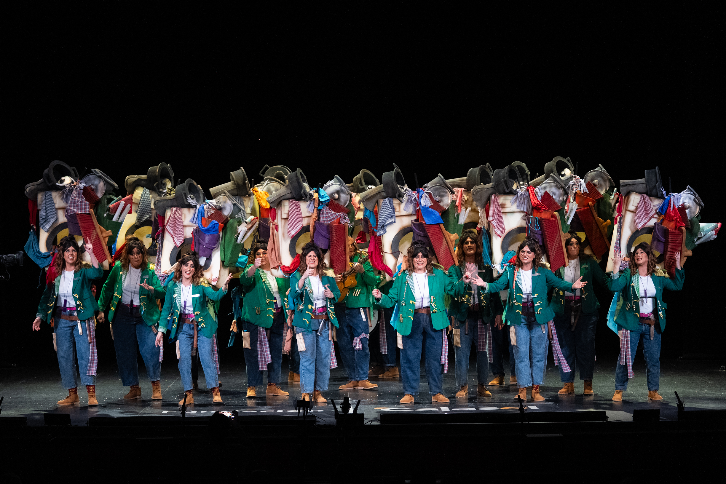 Comparsa, Las jorobadas - Cuartos