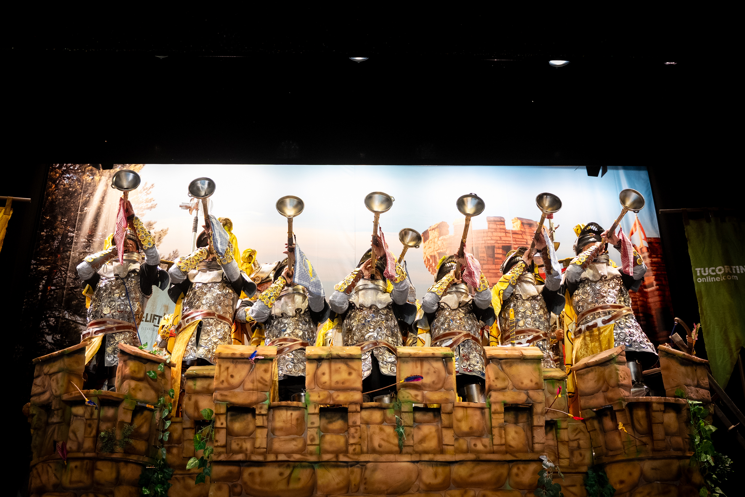 Chirigota, Nos hemos venío arriba - Cuartos