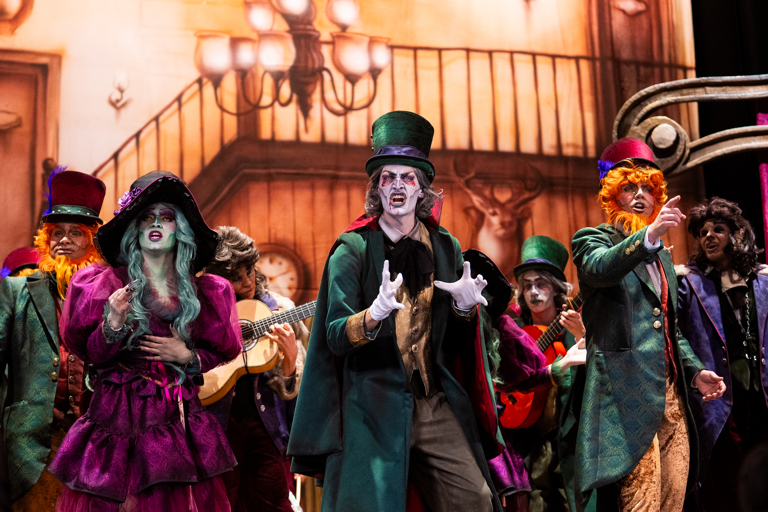 Comparsa. El refugio - Preliminares