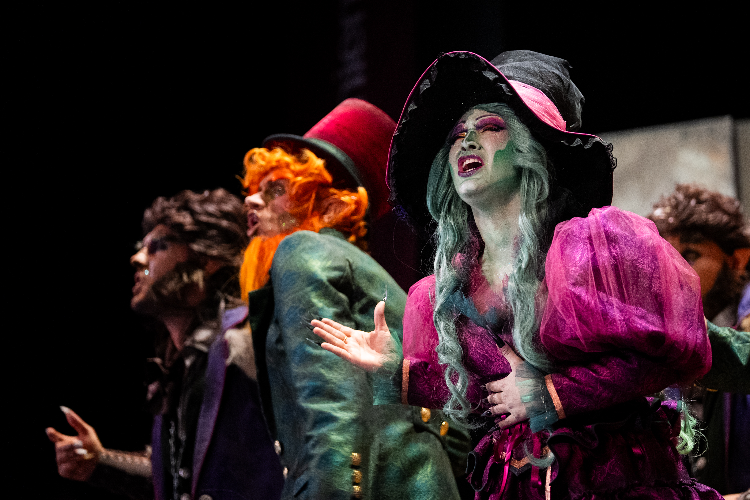 Comparsa. El refugio - Preliminares