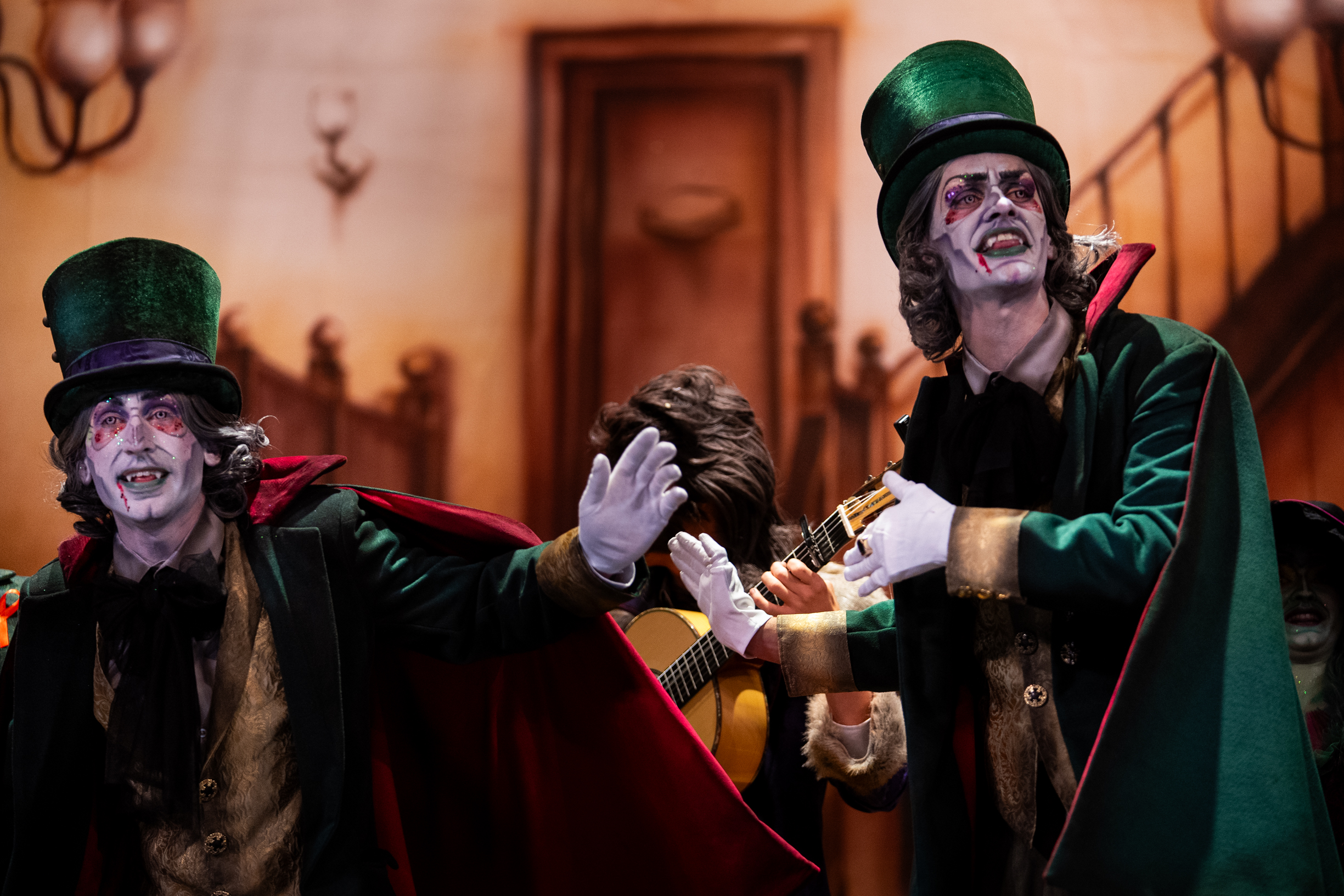 Comparsa. El refugio - Preliminares