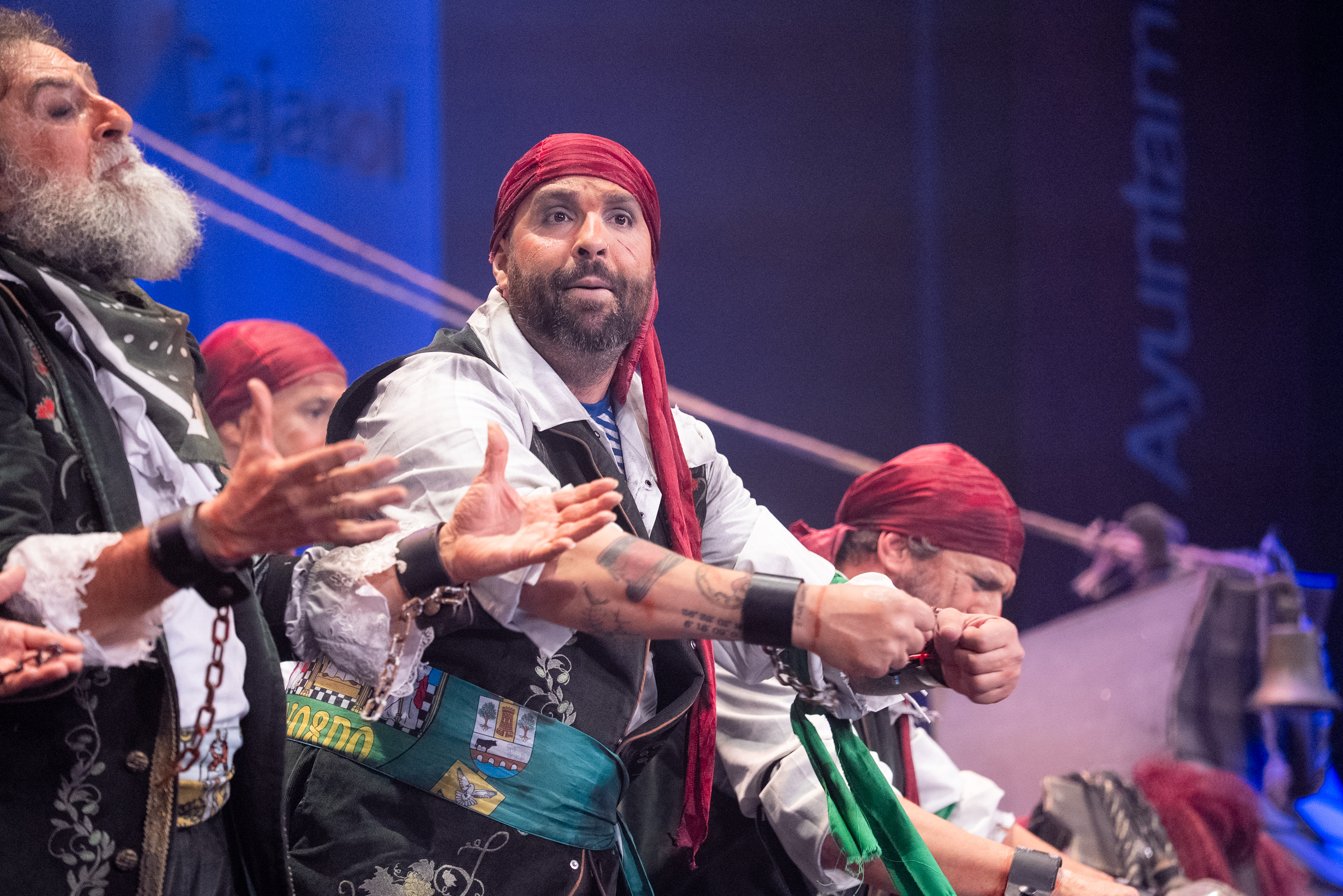 Comparsa, La condená - Preliminares