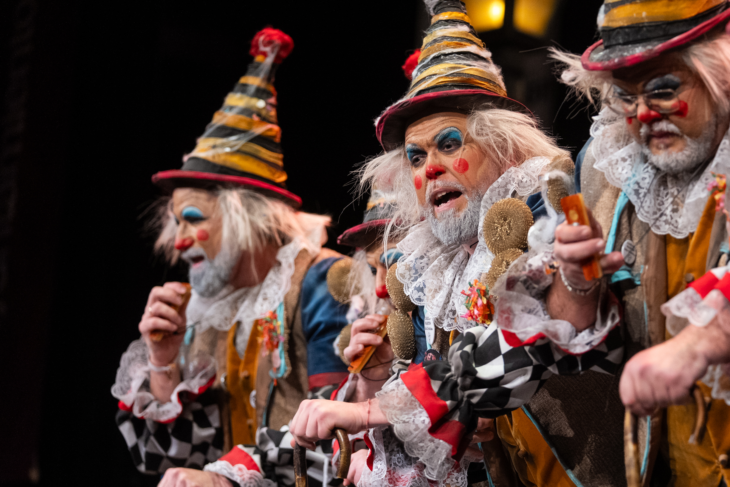 Chirigota, Los antiguos - Cuartos