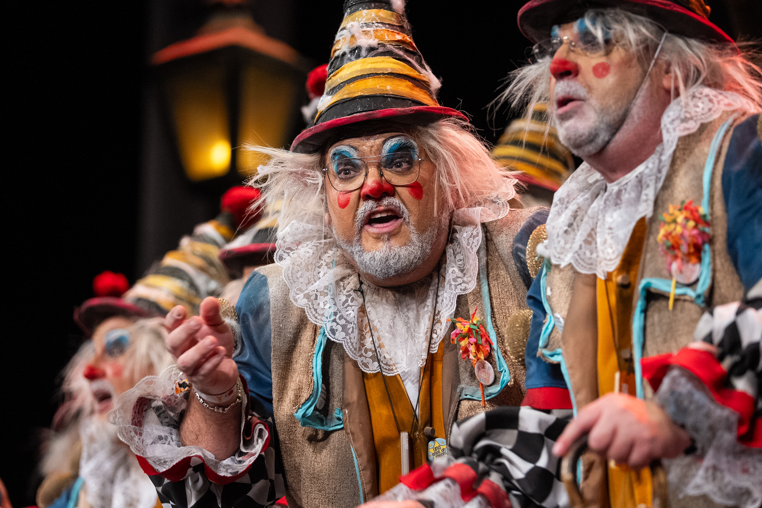 Chirigota, Los antiguos - Cuartos