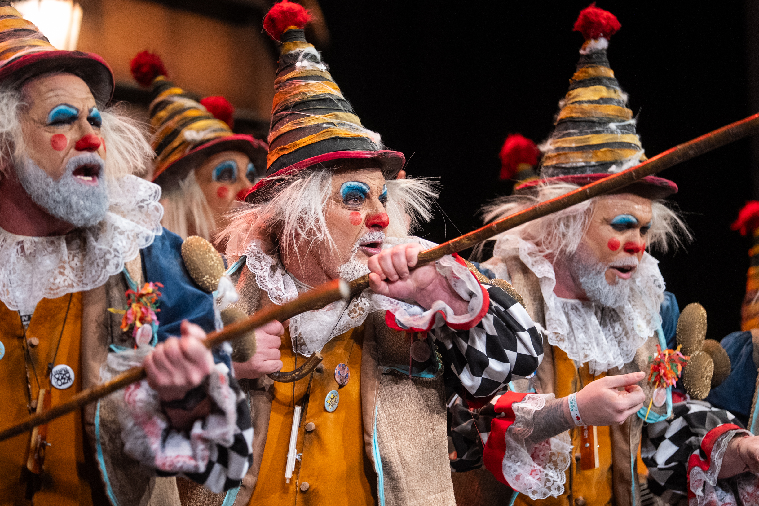 Chirigota, Los antiguos - Cuartos