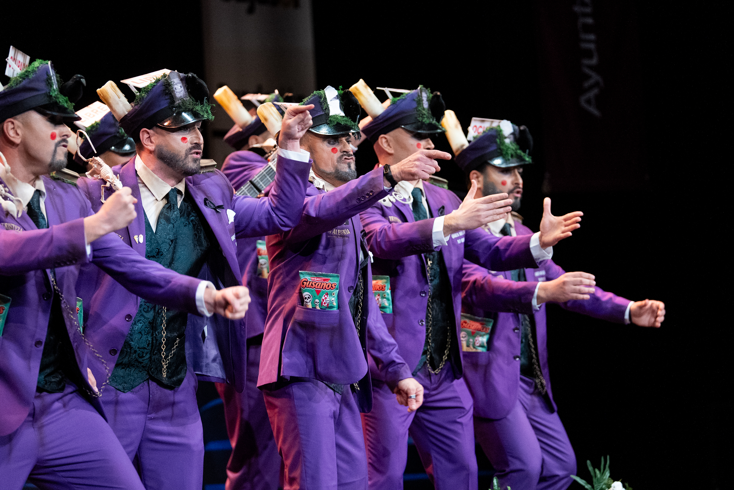 Chirigota, Los que te dan el último viaje - Preliminares