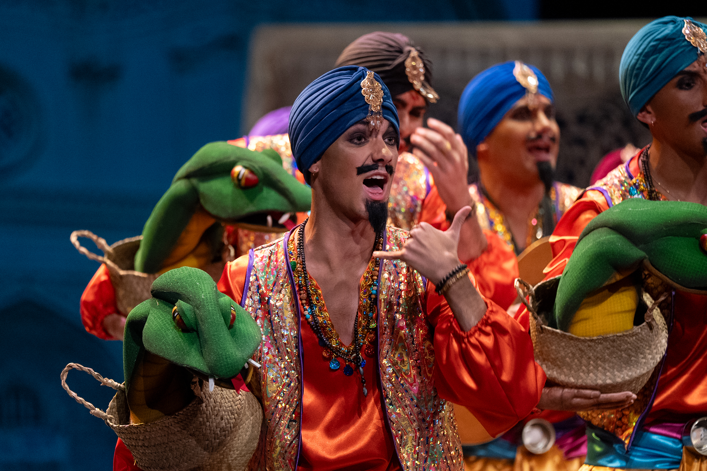 Chirigota juvenil, Una chirigota encantadora - Semifinal