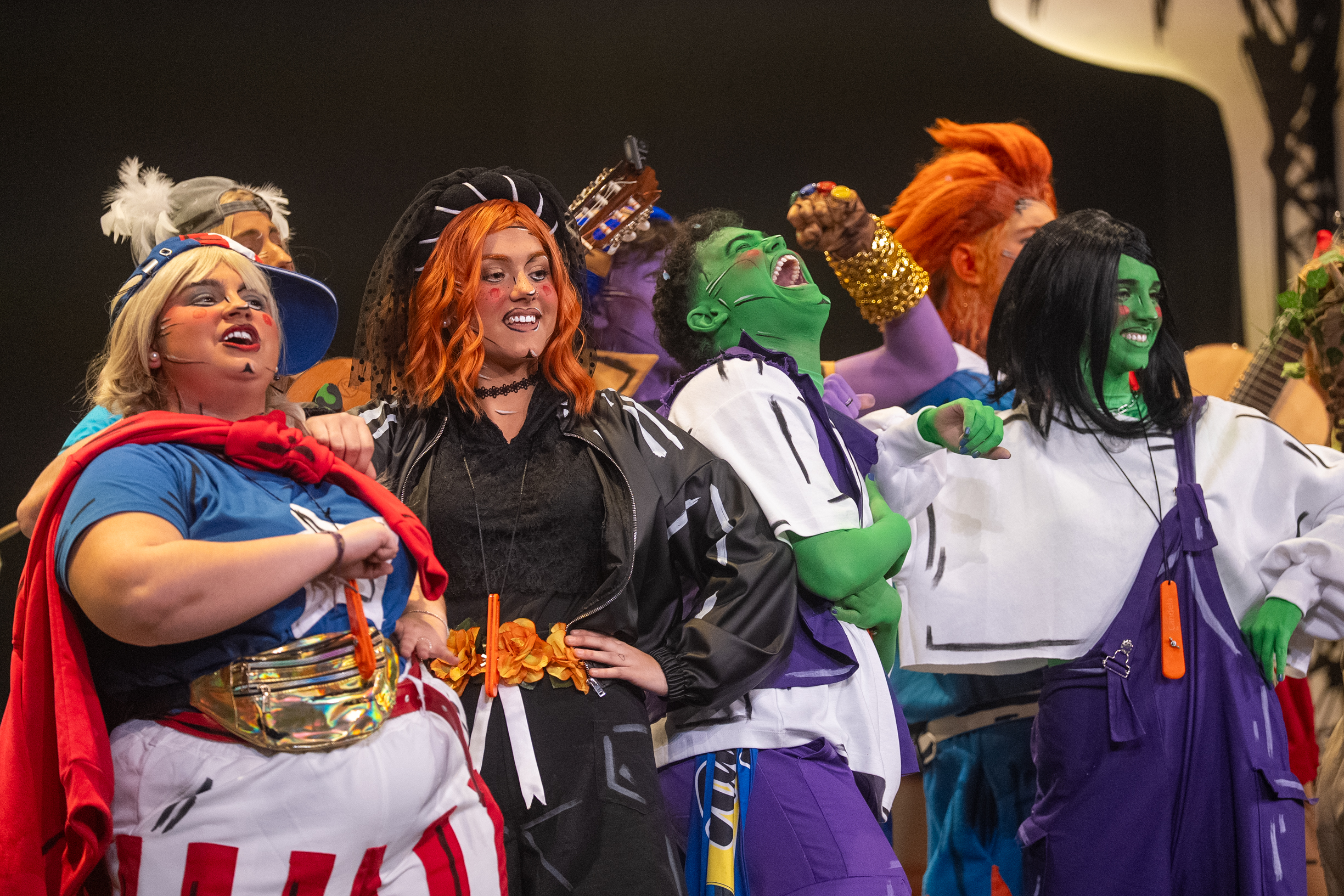 Chirigota juvenil, Los Vengadoritos - Semifinales