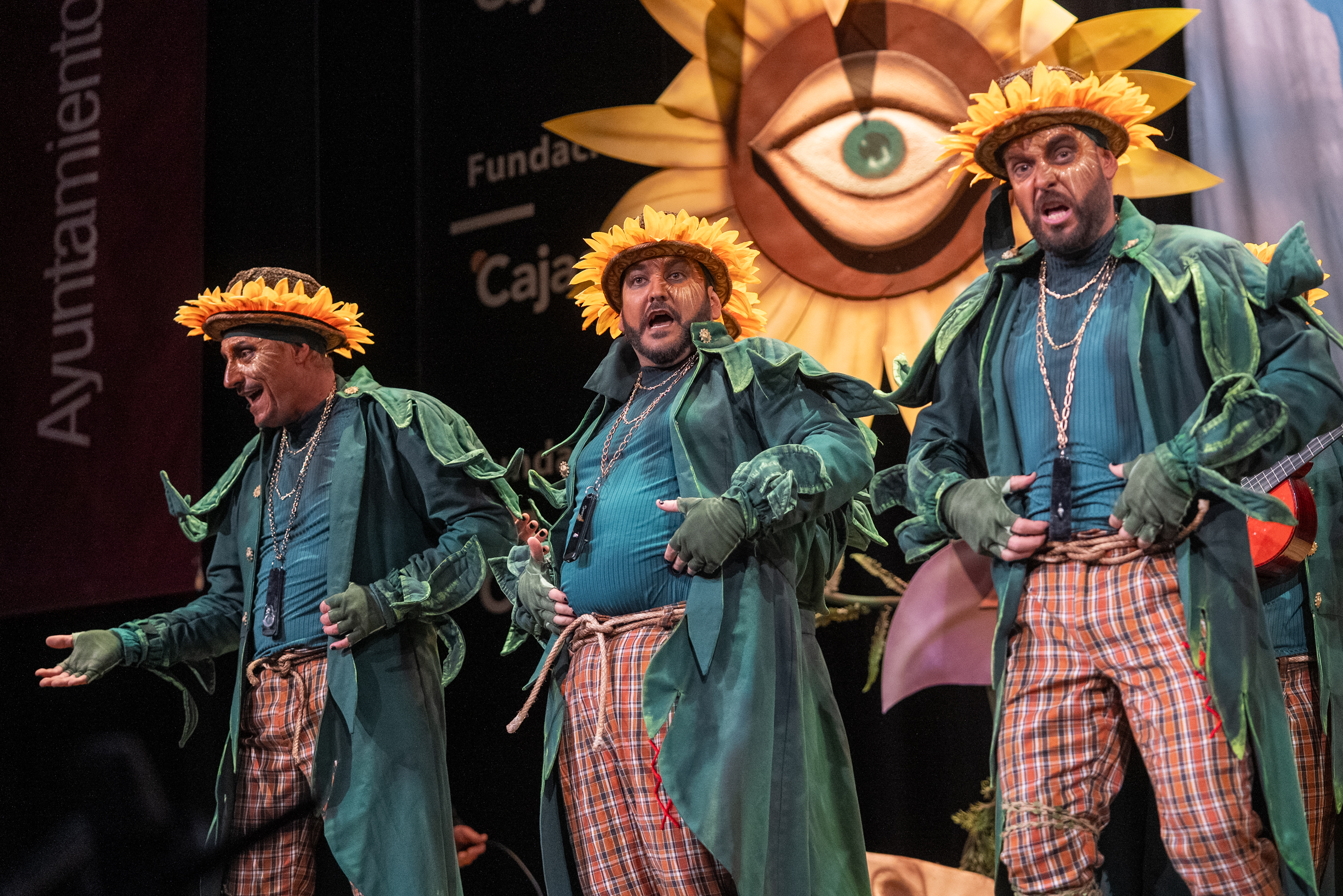 Comparsa, La hipócrita - Preliminares