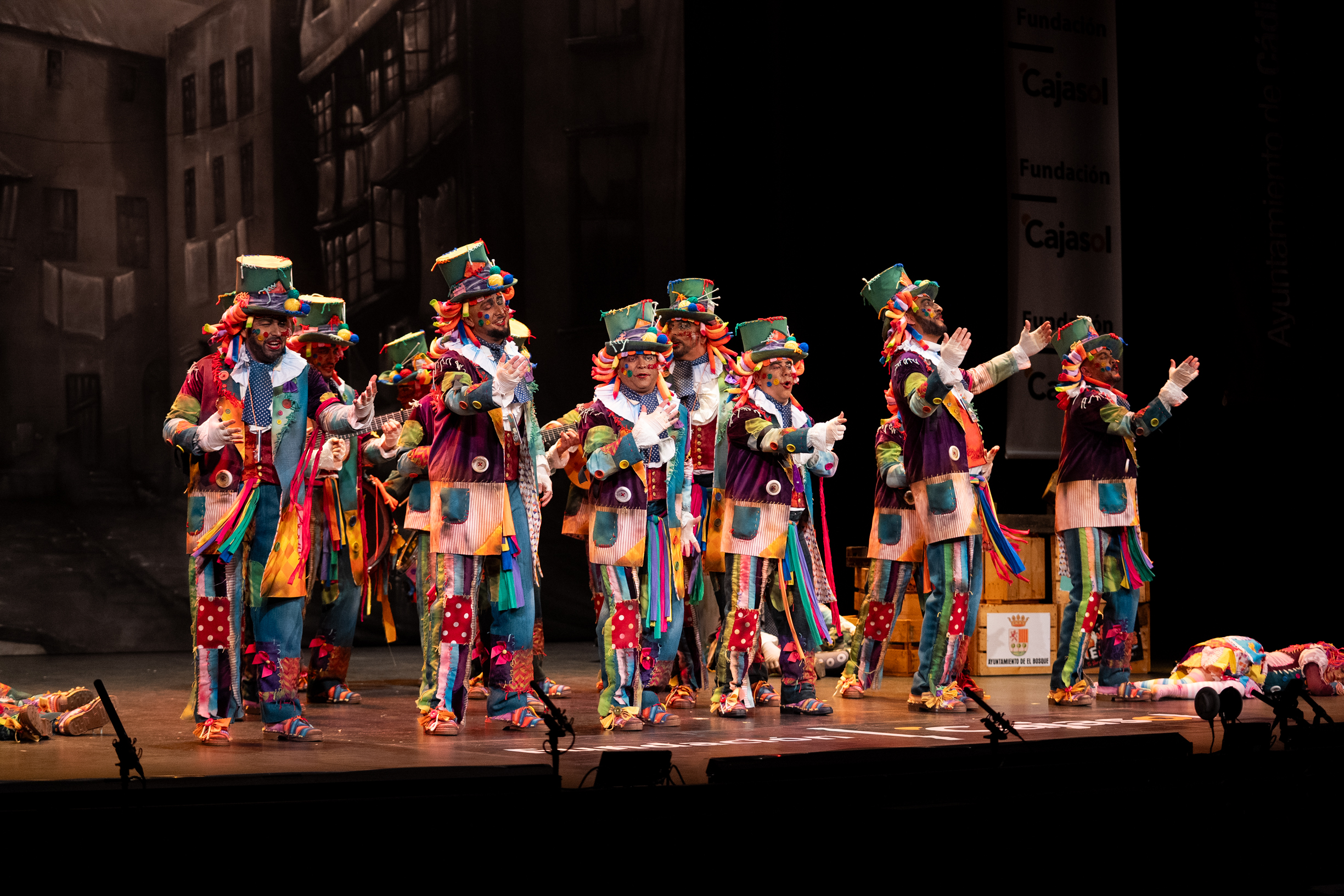 Comparsa, Los trapos - Preliminares