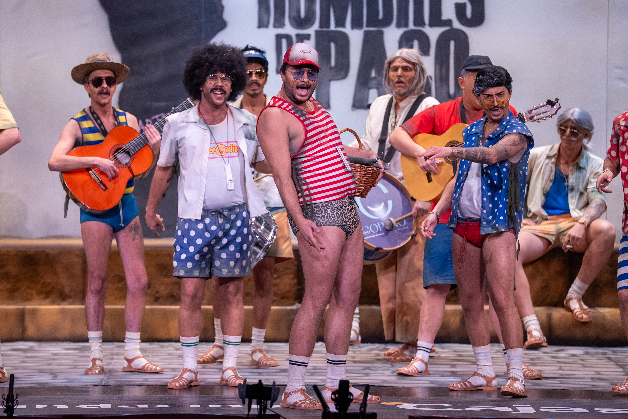 Chirigota, Los Hombres de Paco - Cuartos