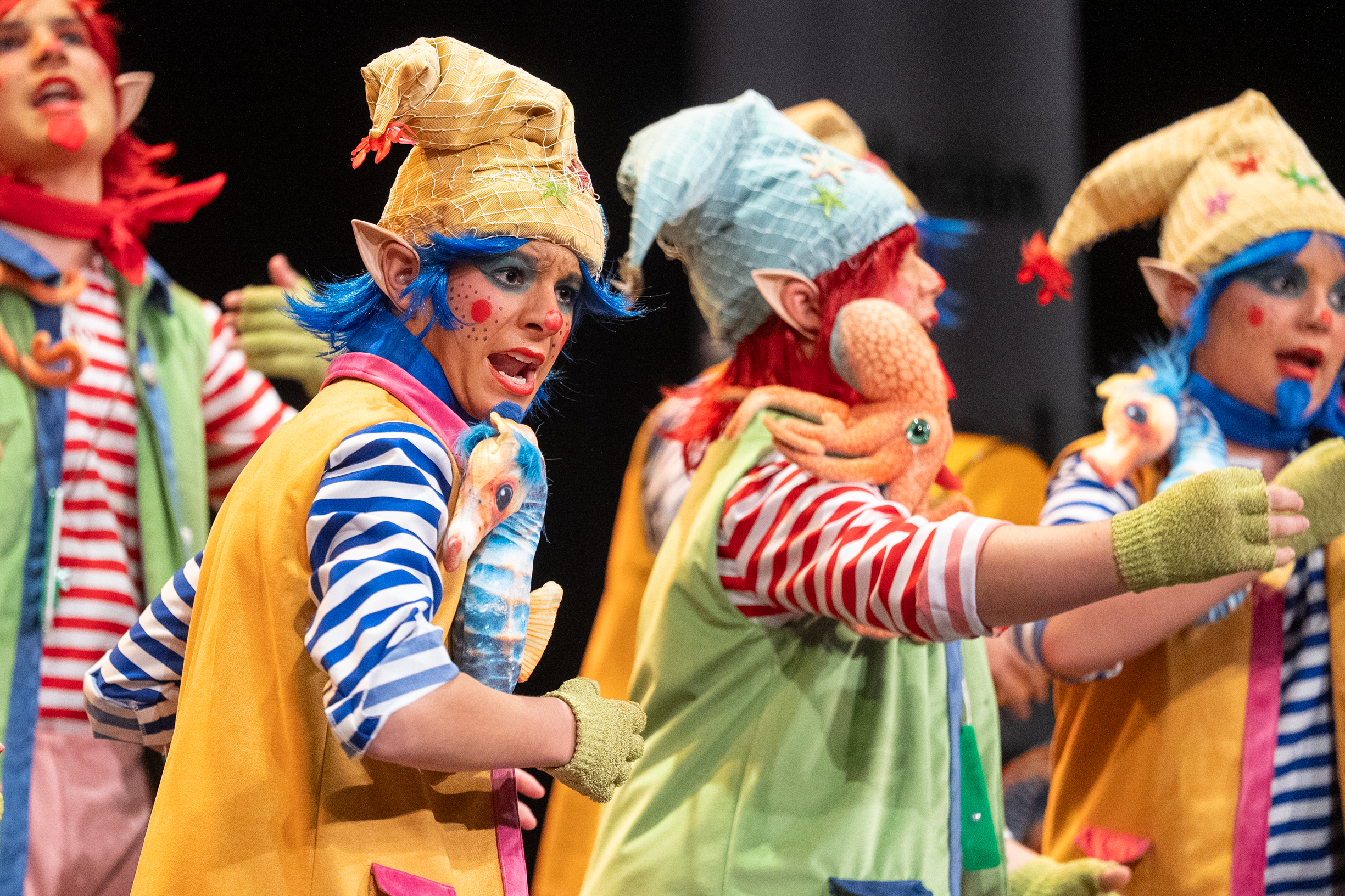 Chirigota juvenil, Los duendecillos de los dos castillos - Semifinal