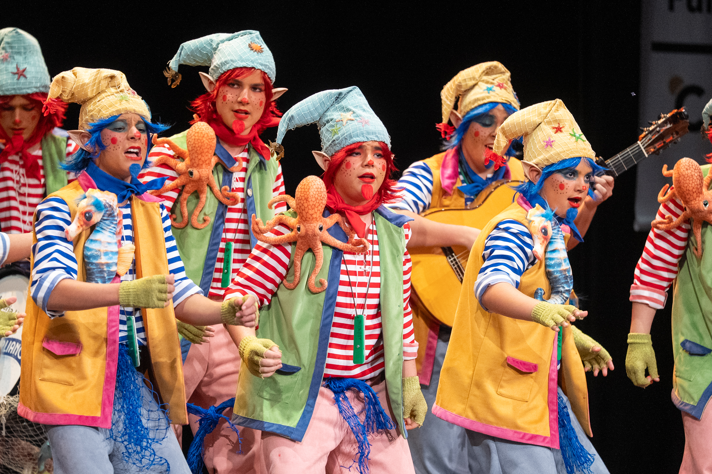 Chirigota juvenil, Los duendecillos de los dos castillos - Semifinal