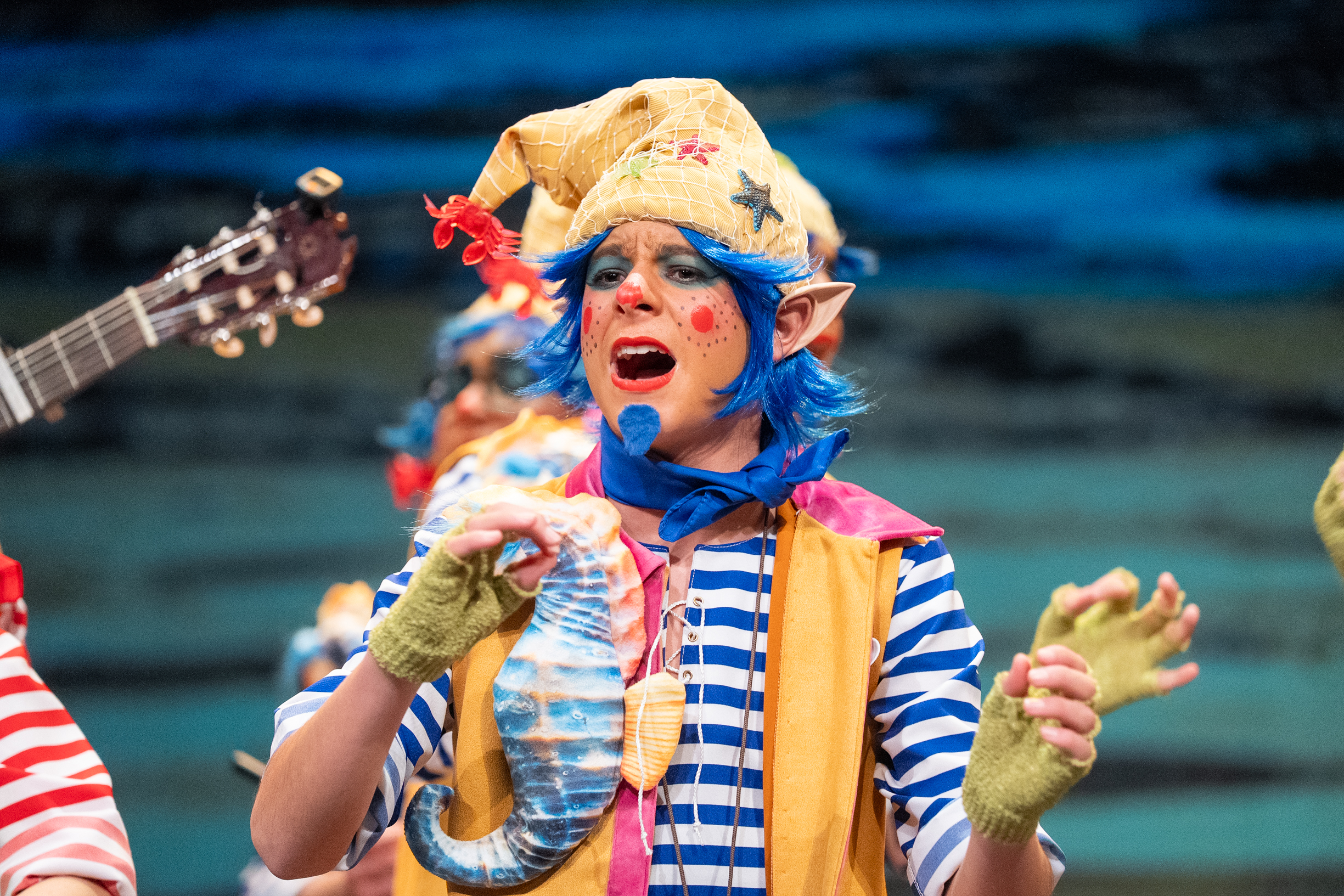 Chirigota juvenil, Los duendecillos de los dos castillos - Semifinal