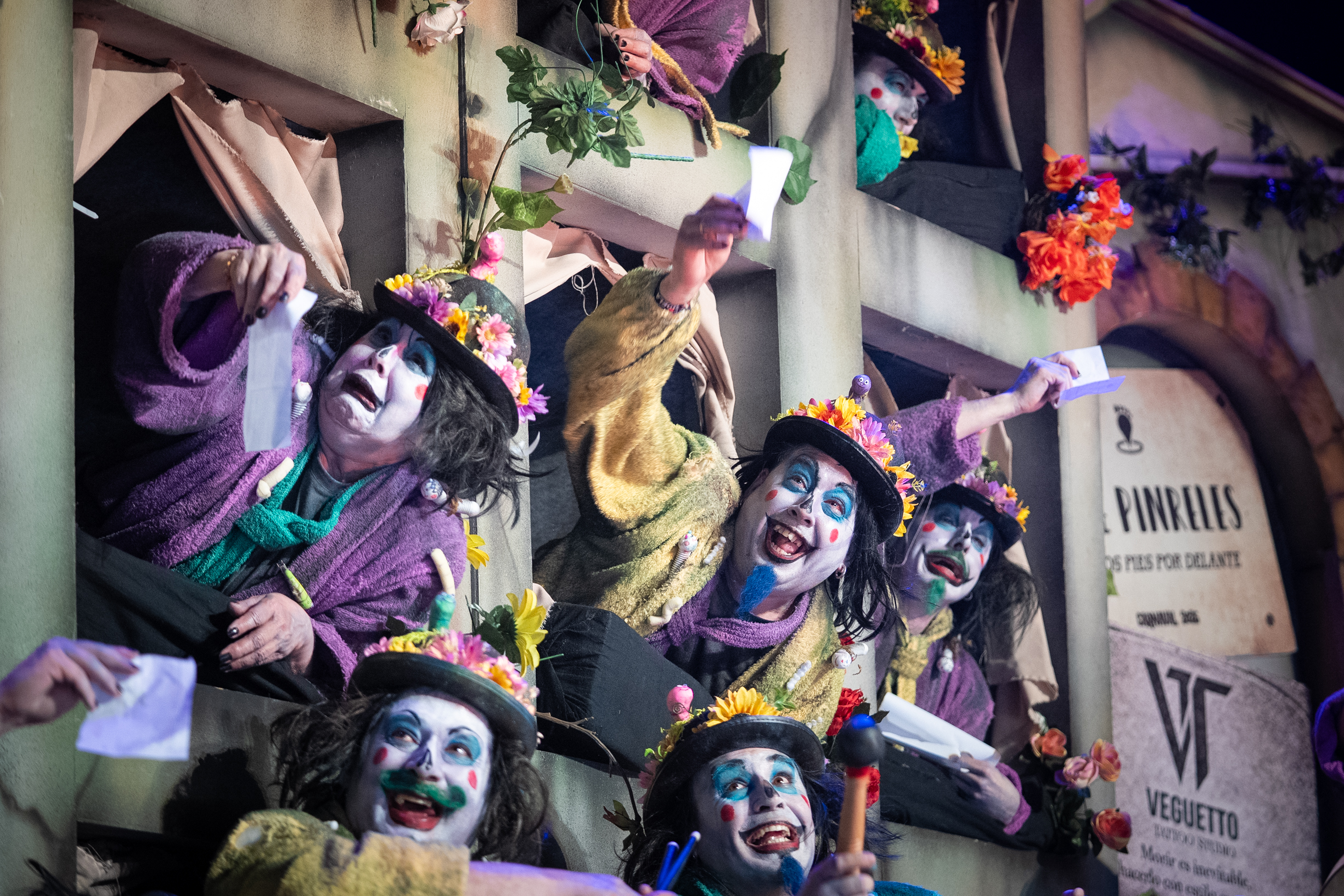 Chirigota, Los que la tienen de mármol - Semifinales