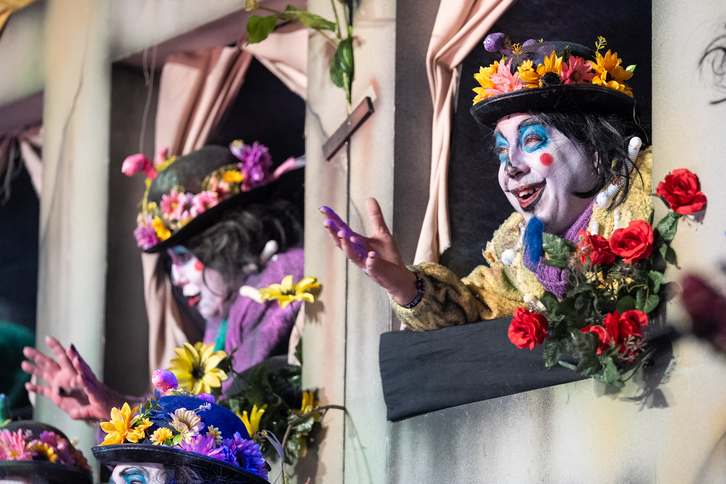 Chirigota, Los que la tienen de mármol - Semifinales