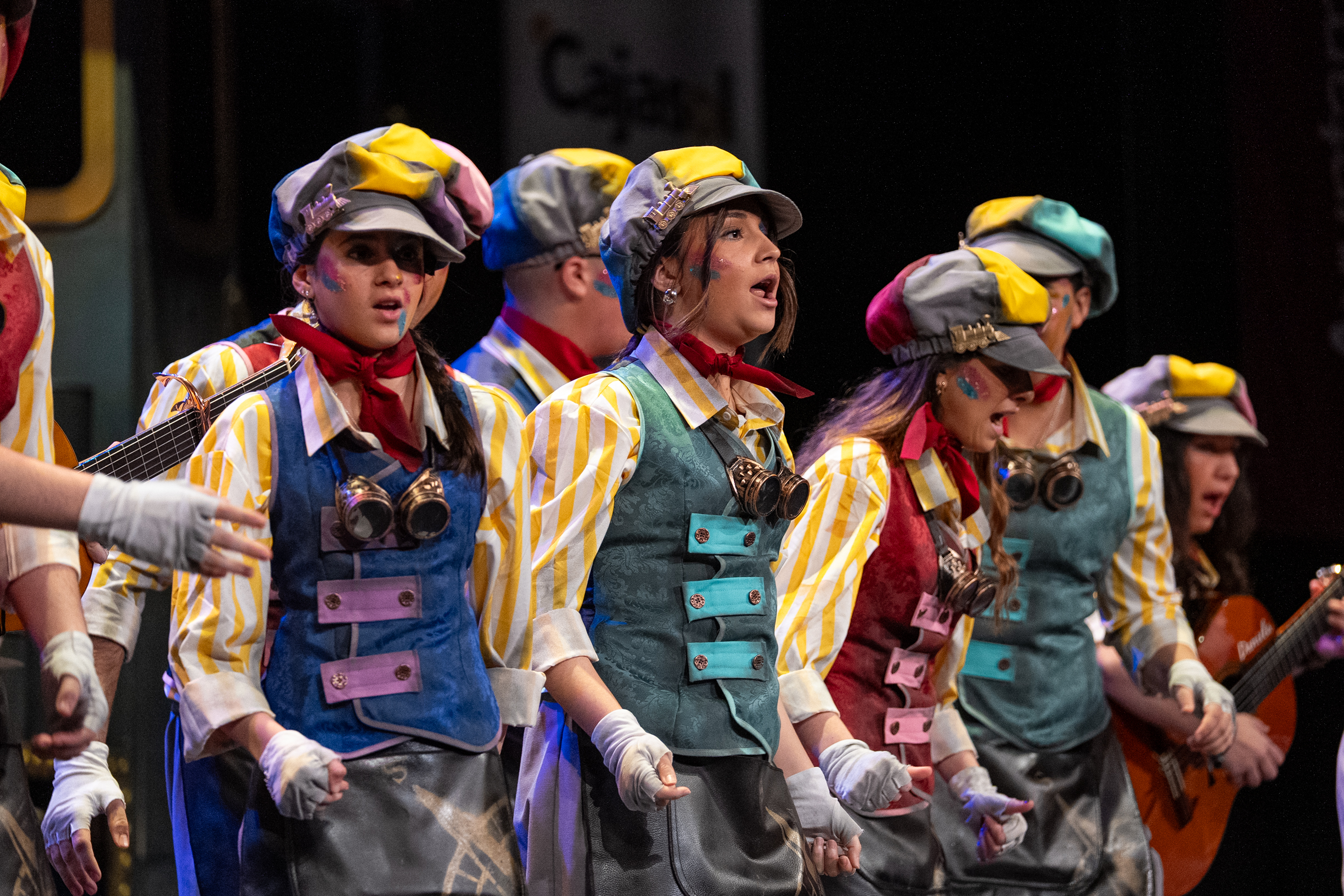 Comparsa juvenil, A toda máquina !!! Final juvenil