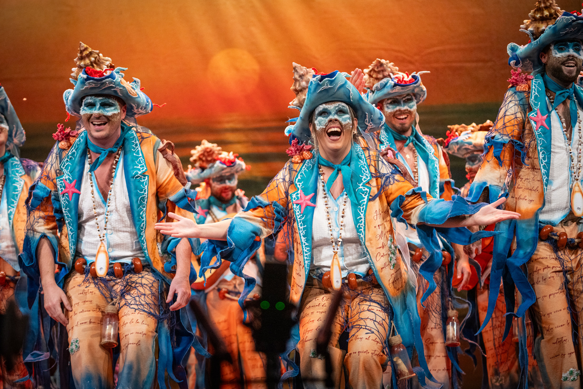 Comparsa, Los que escriben en la arena - Preliminares