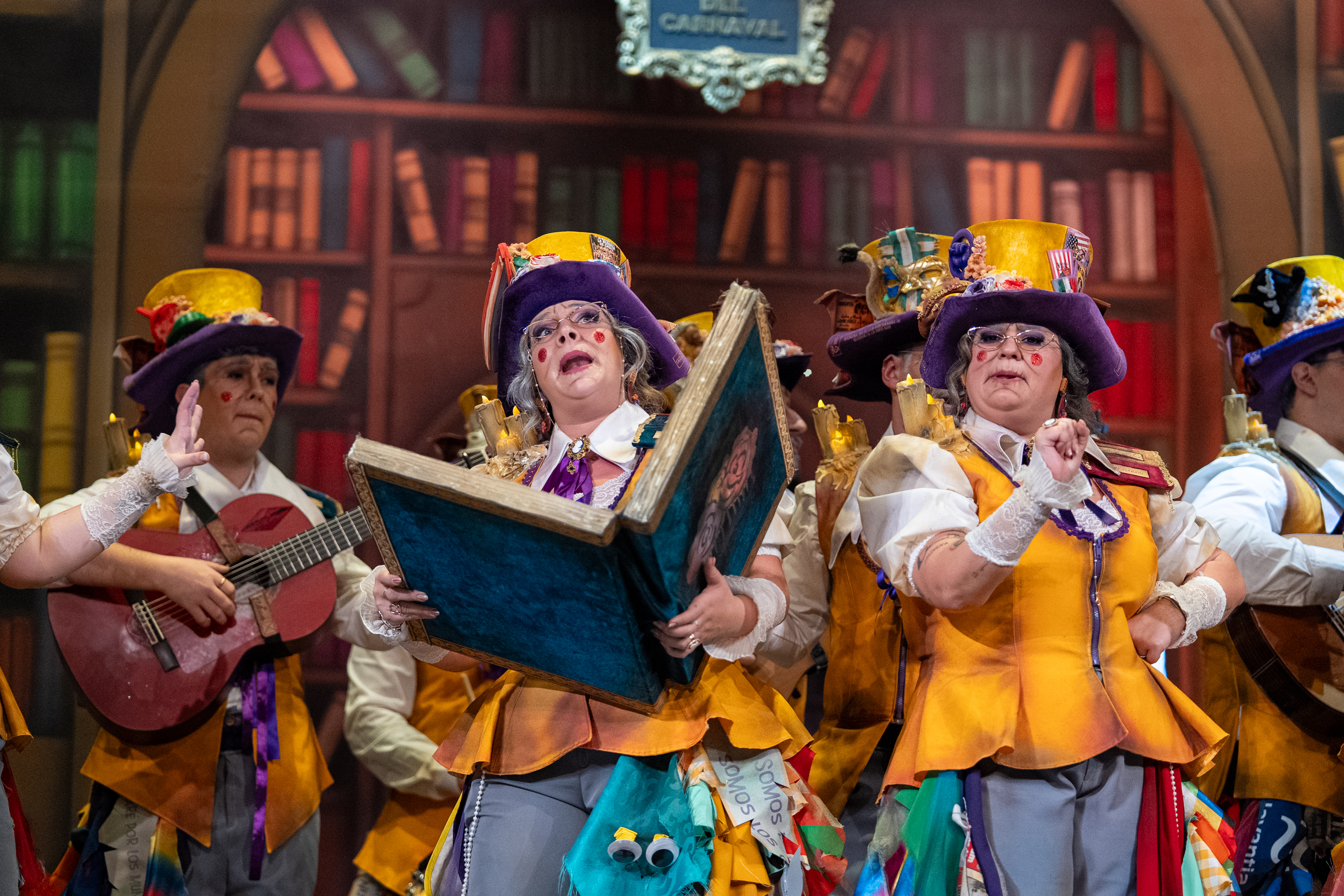 Comparsa, La biblioteca - Cuartos