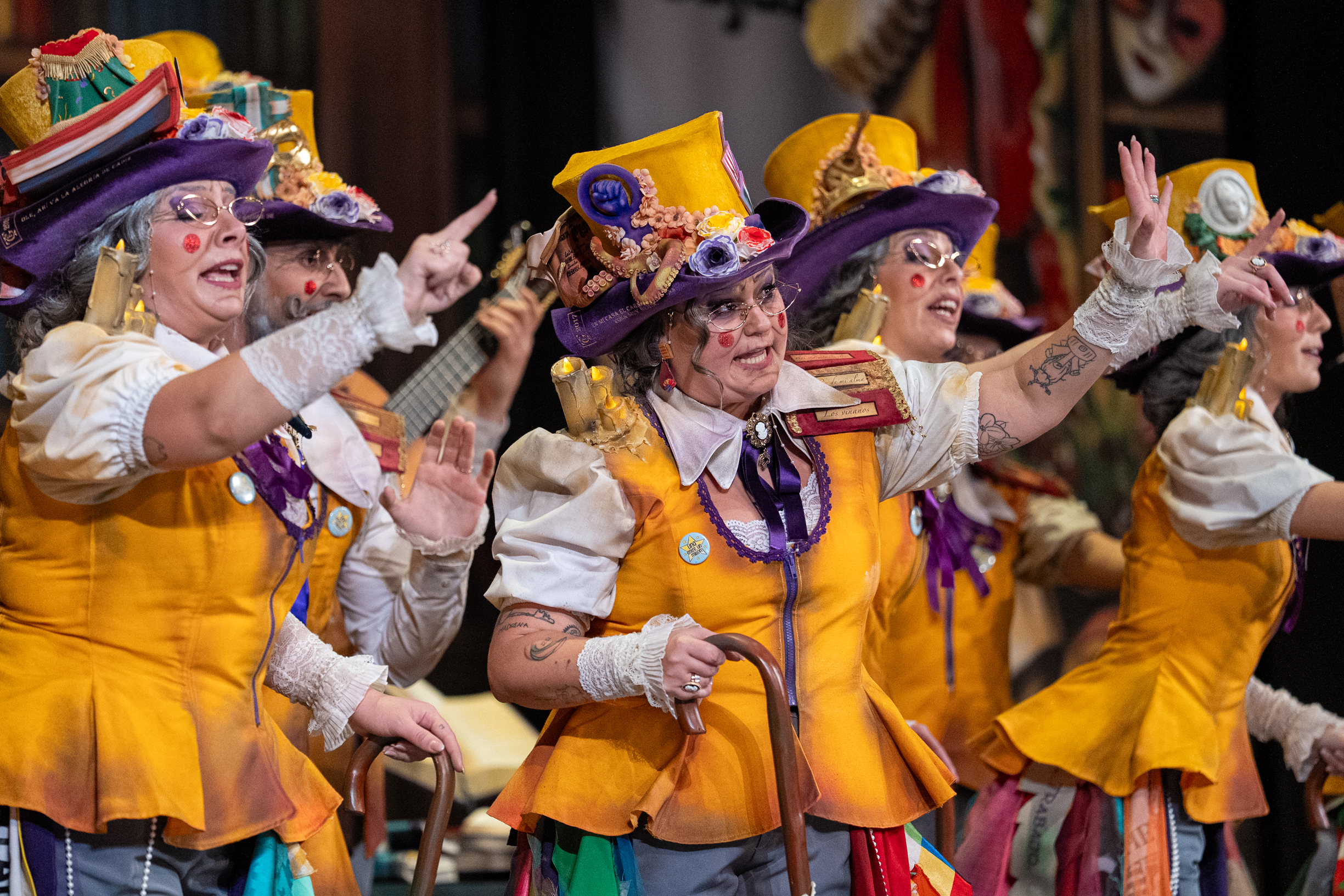 Comparsa, La biblioteca - Cuartos