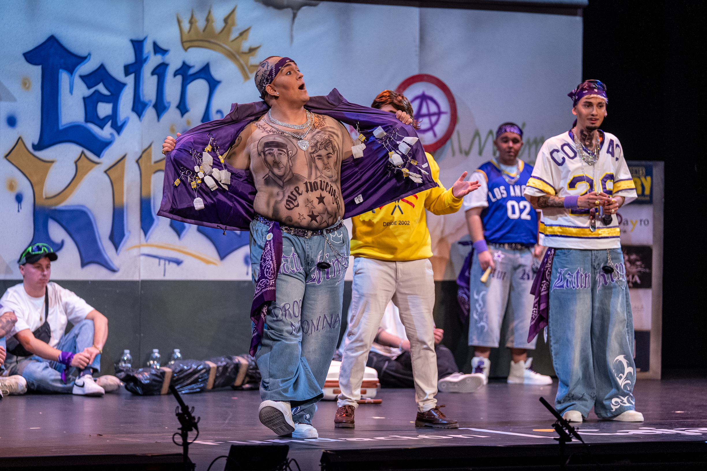 Cuarteto, Los latin king (De la calle Paskín) - Preliminares