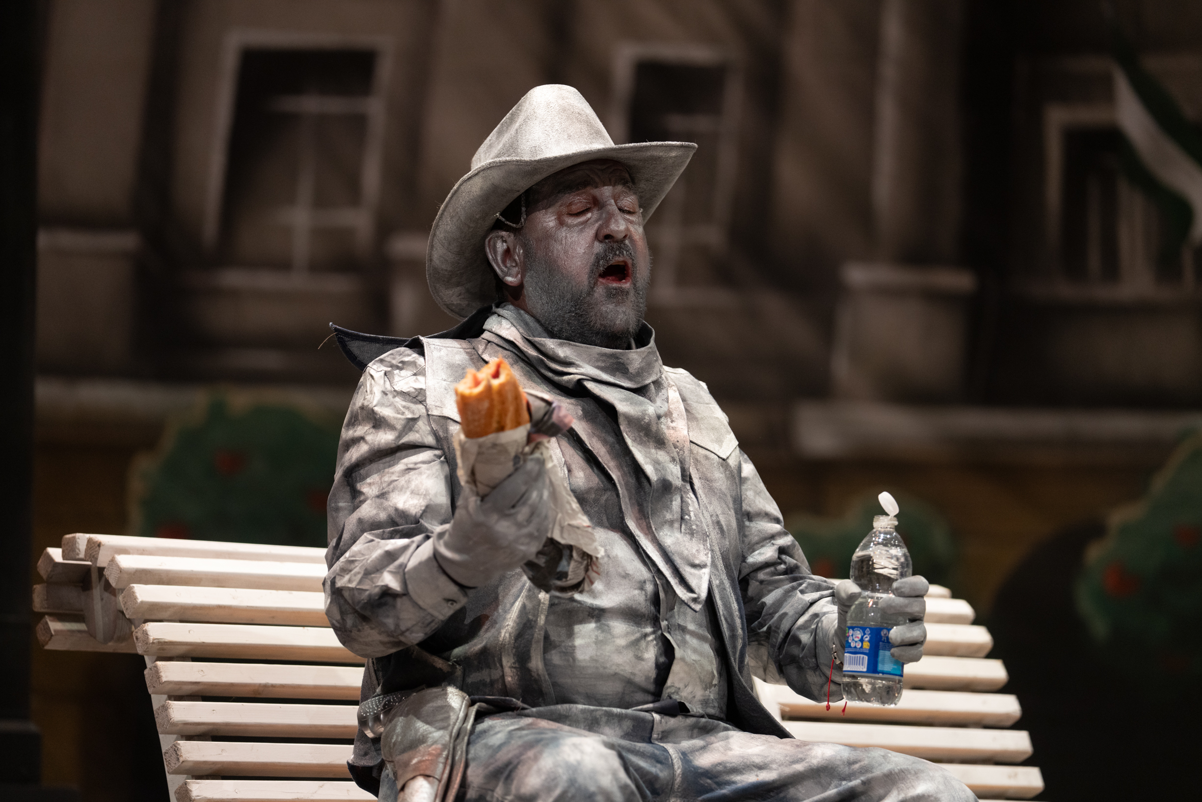 Cuarteto, El despertar de la fuerza. Abre el ojete - Preliminares