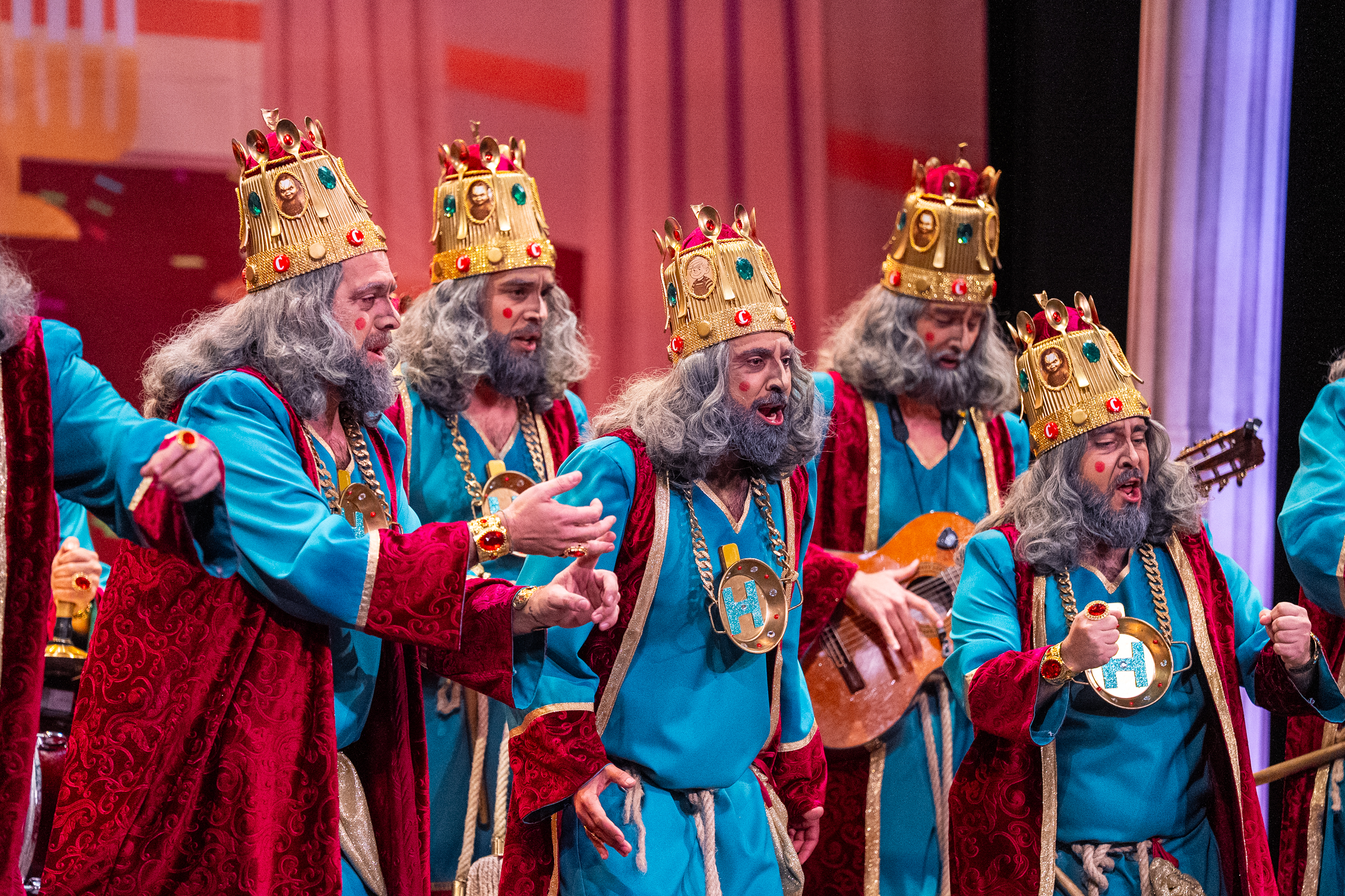 Chirigota, ¿No son pa matarlos? - Preliminares