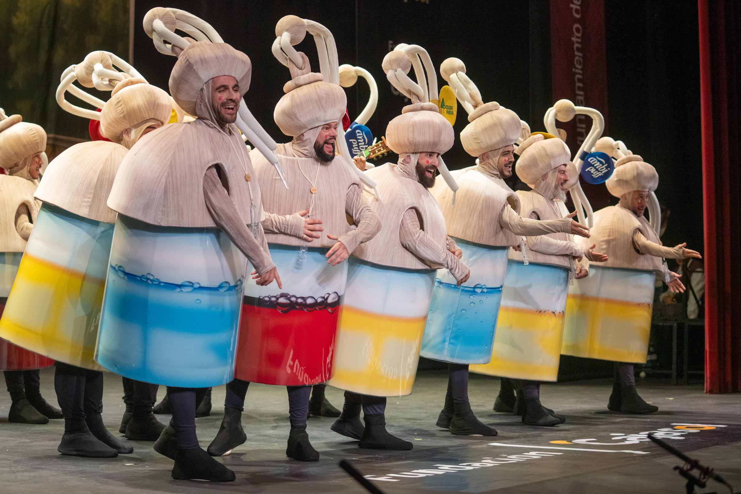 Chirigota, ¡Cariño... Vaya ambientazo! - Preliminares