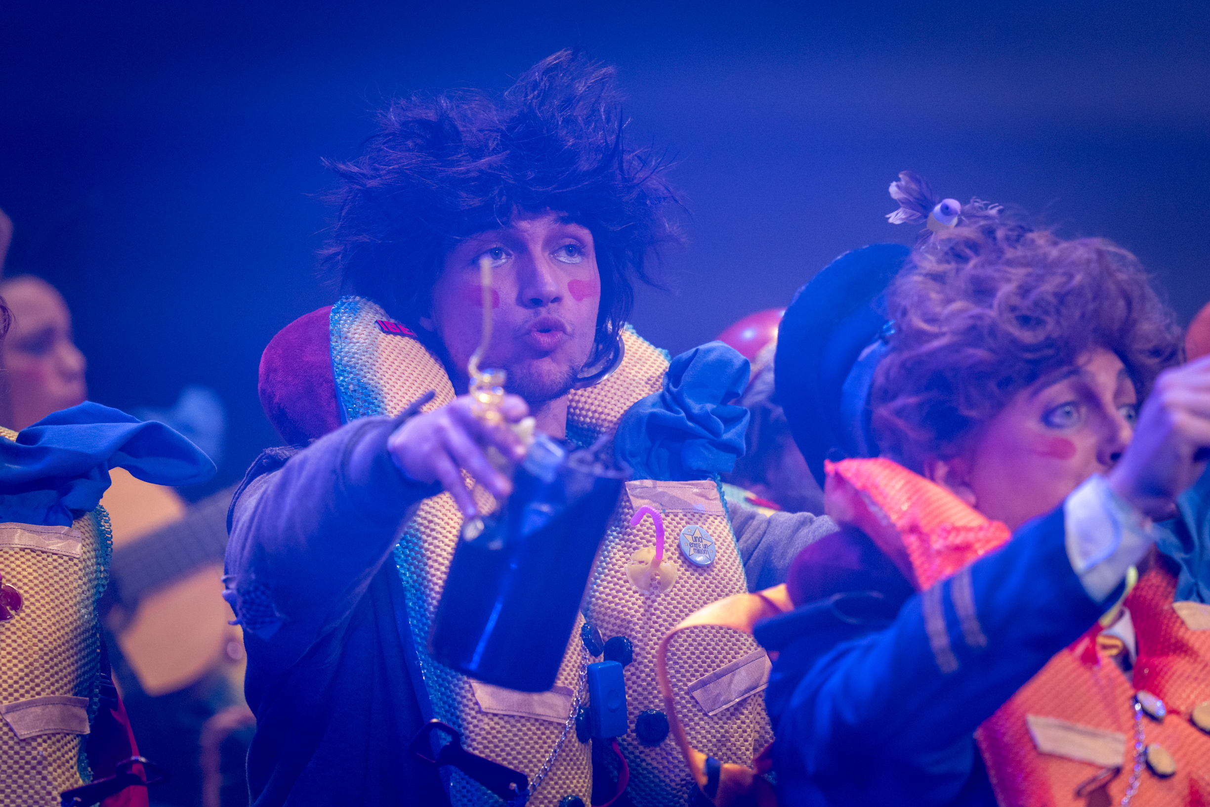 Chirigota, Seguimos cayendo mal - Preliminares