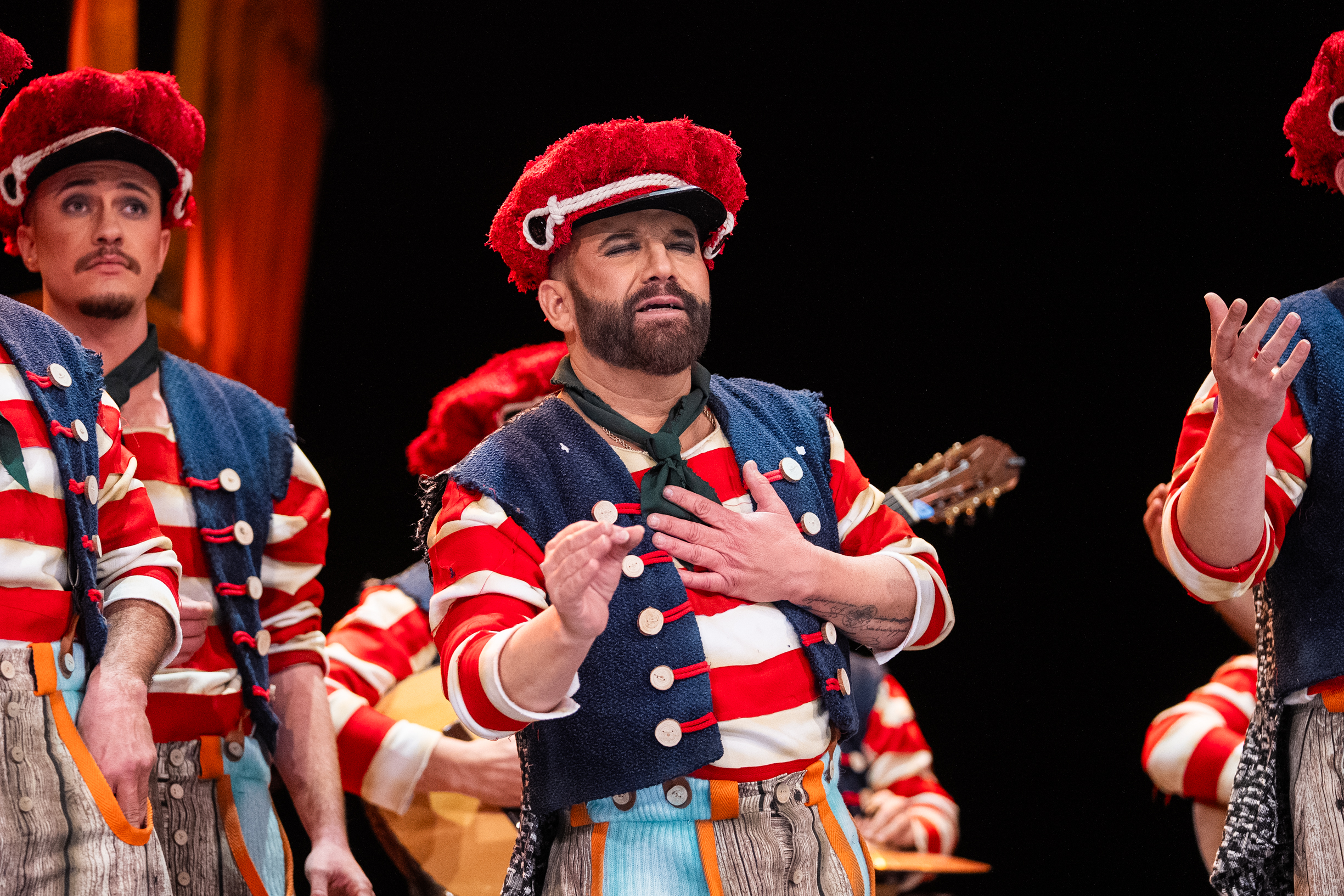 Comparsa, Los pájaros carpinteros - Preliminares