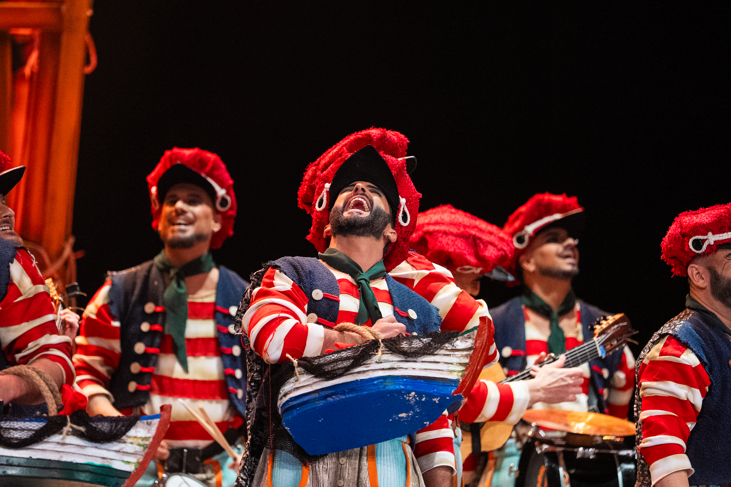 Comparsa, Los pájaros carpinteros - Preliminares