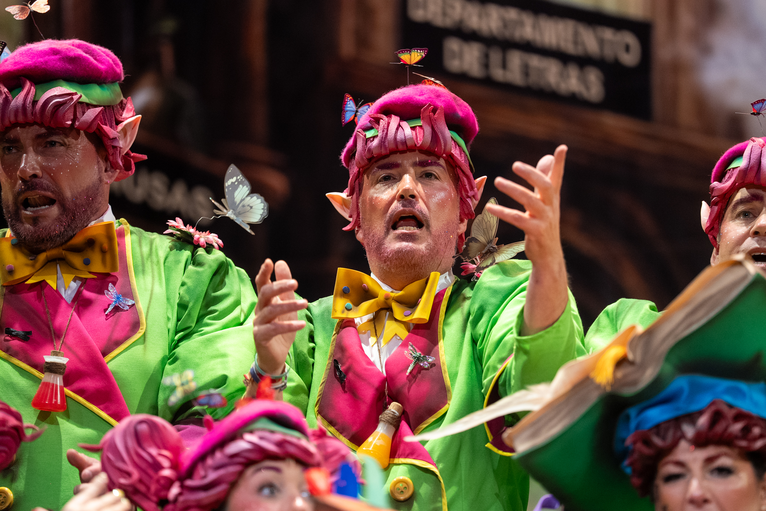 Coro, Dame Veneno - Cuartos